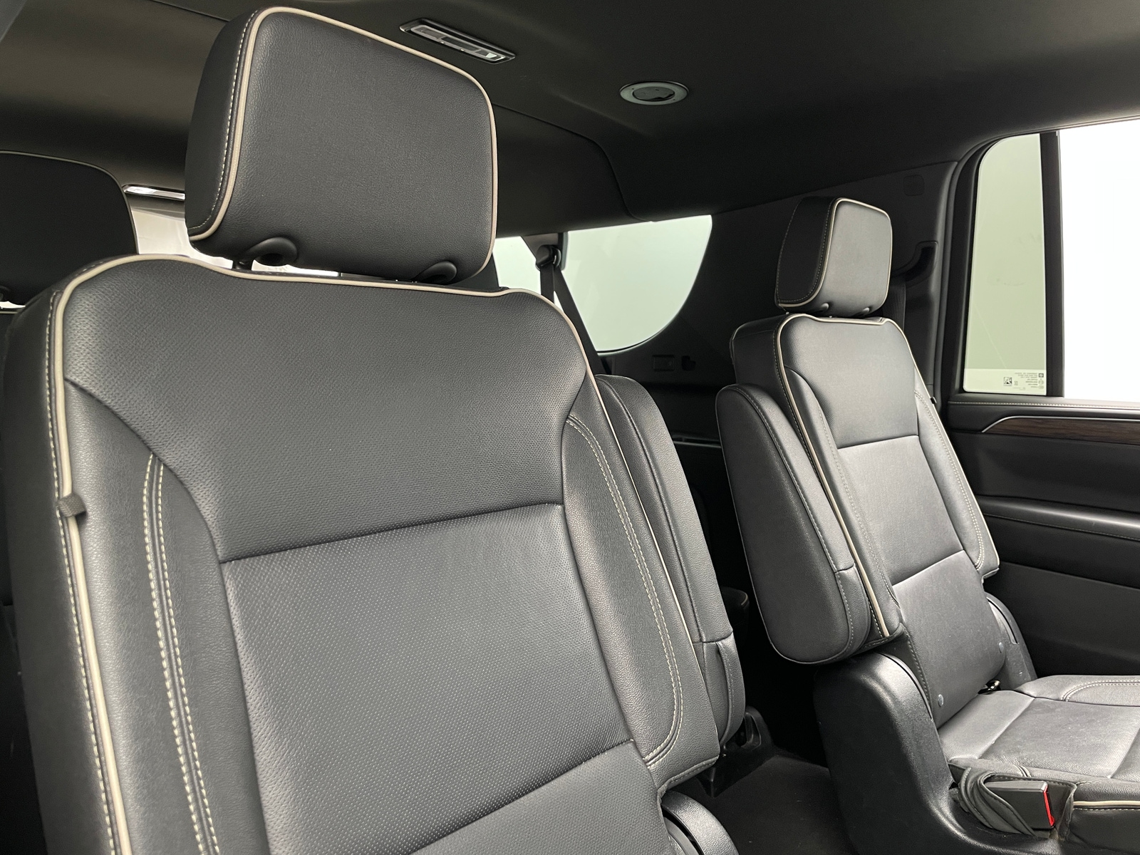 Thumbnail: 2023 Chevrolet Suburban - 5