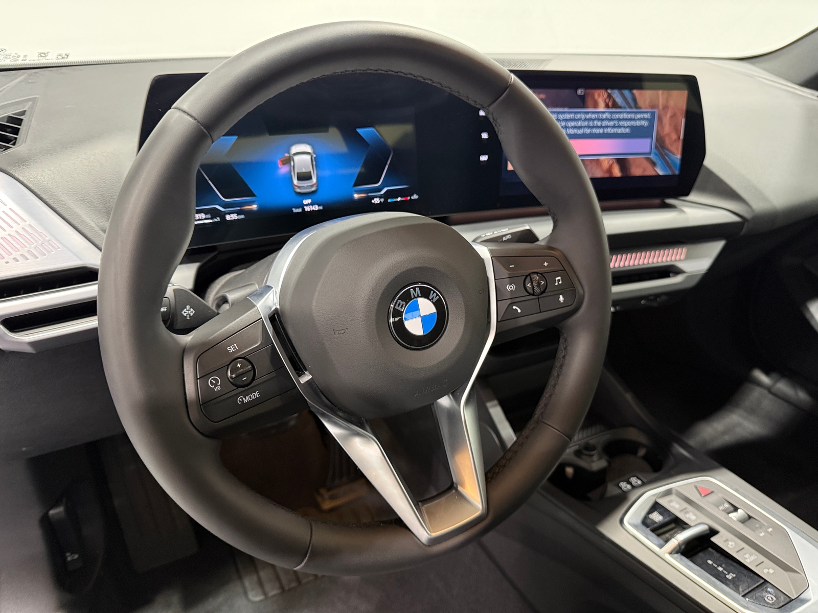 Thumbnail: 2025 BMW 2 Series - 4