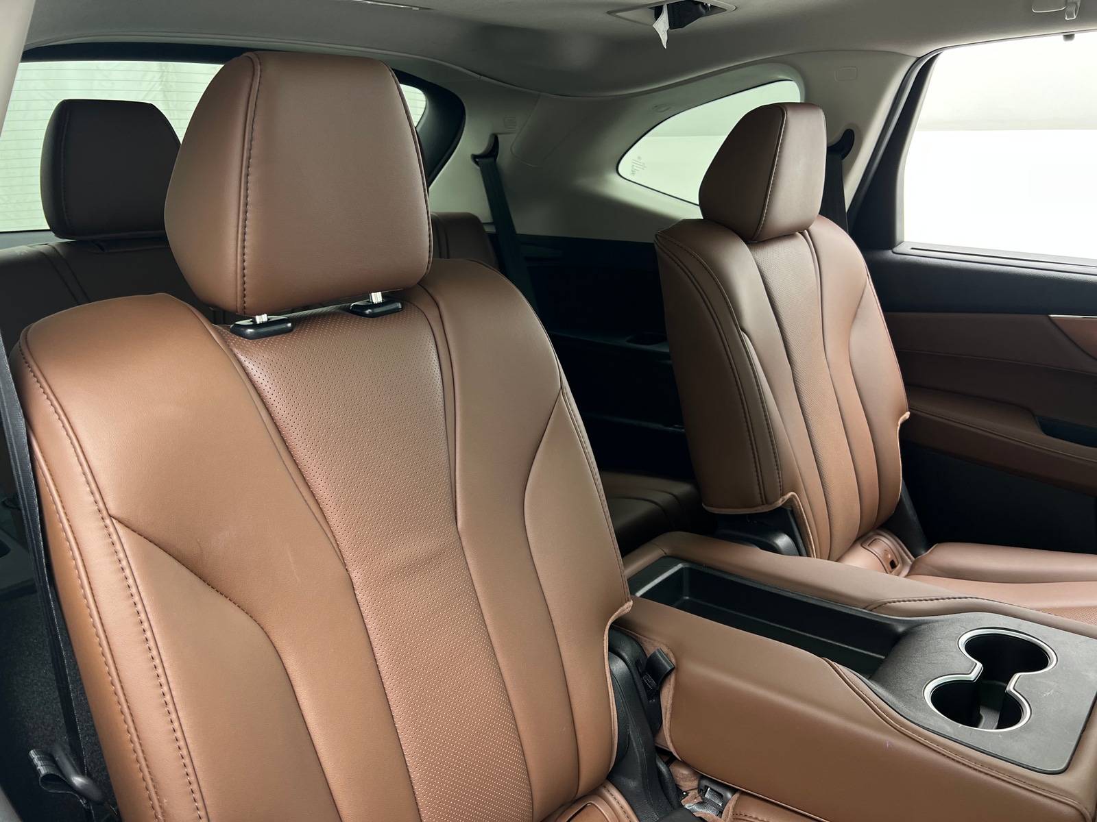 Thumbnail: 2024 Acura MDX - 5