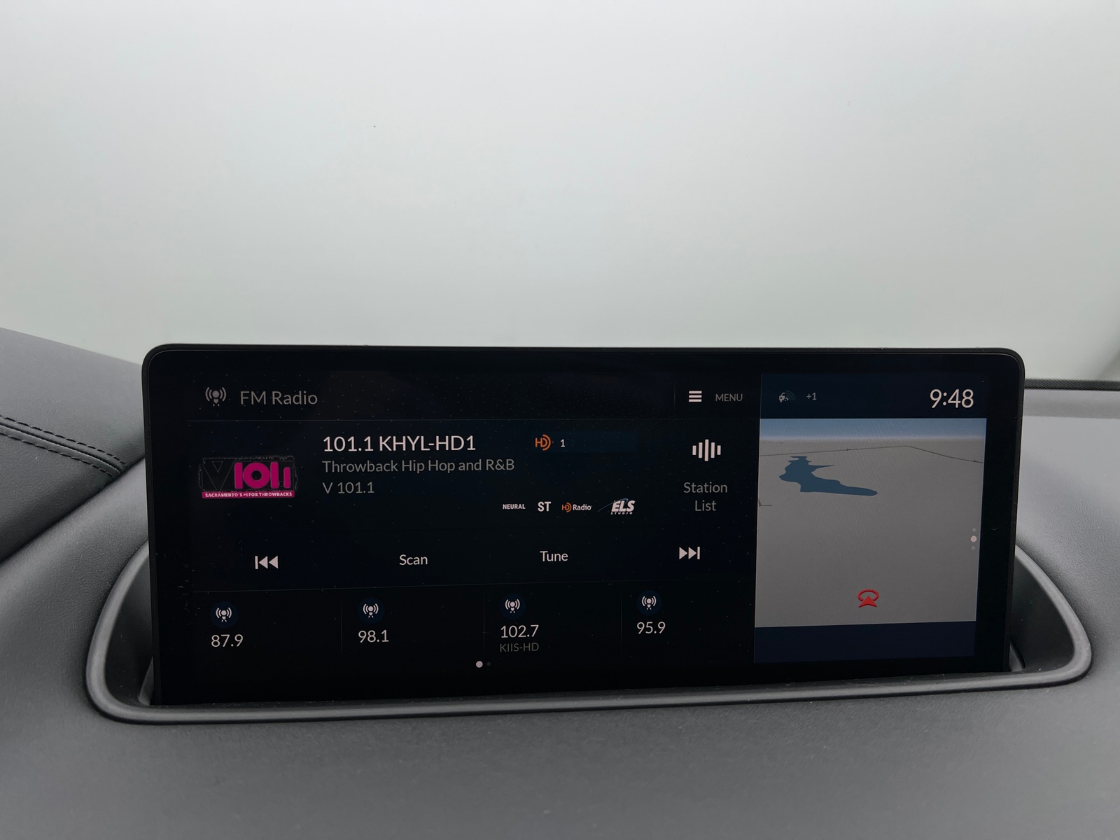 Thumbnail: 2024 Acura MDX - 3