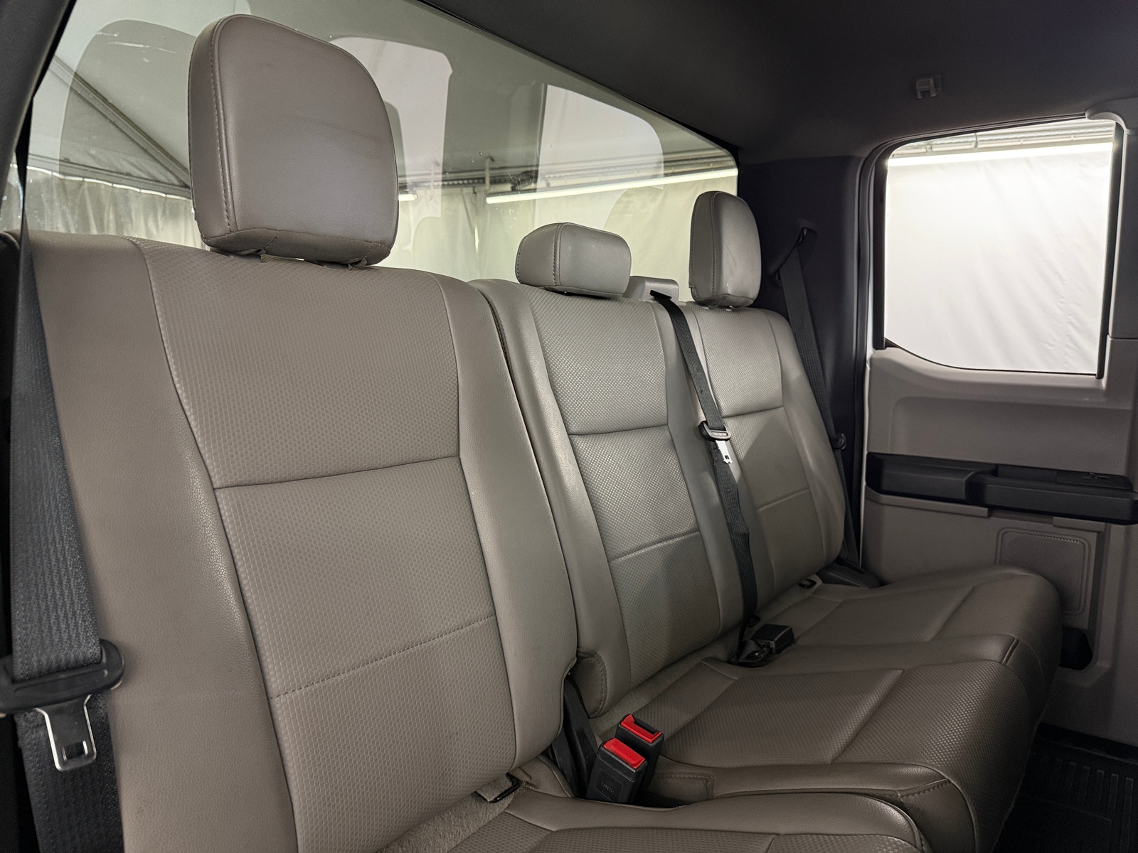 Thumbnail: 2020 Ford Econoline - 6