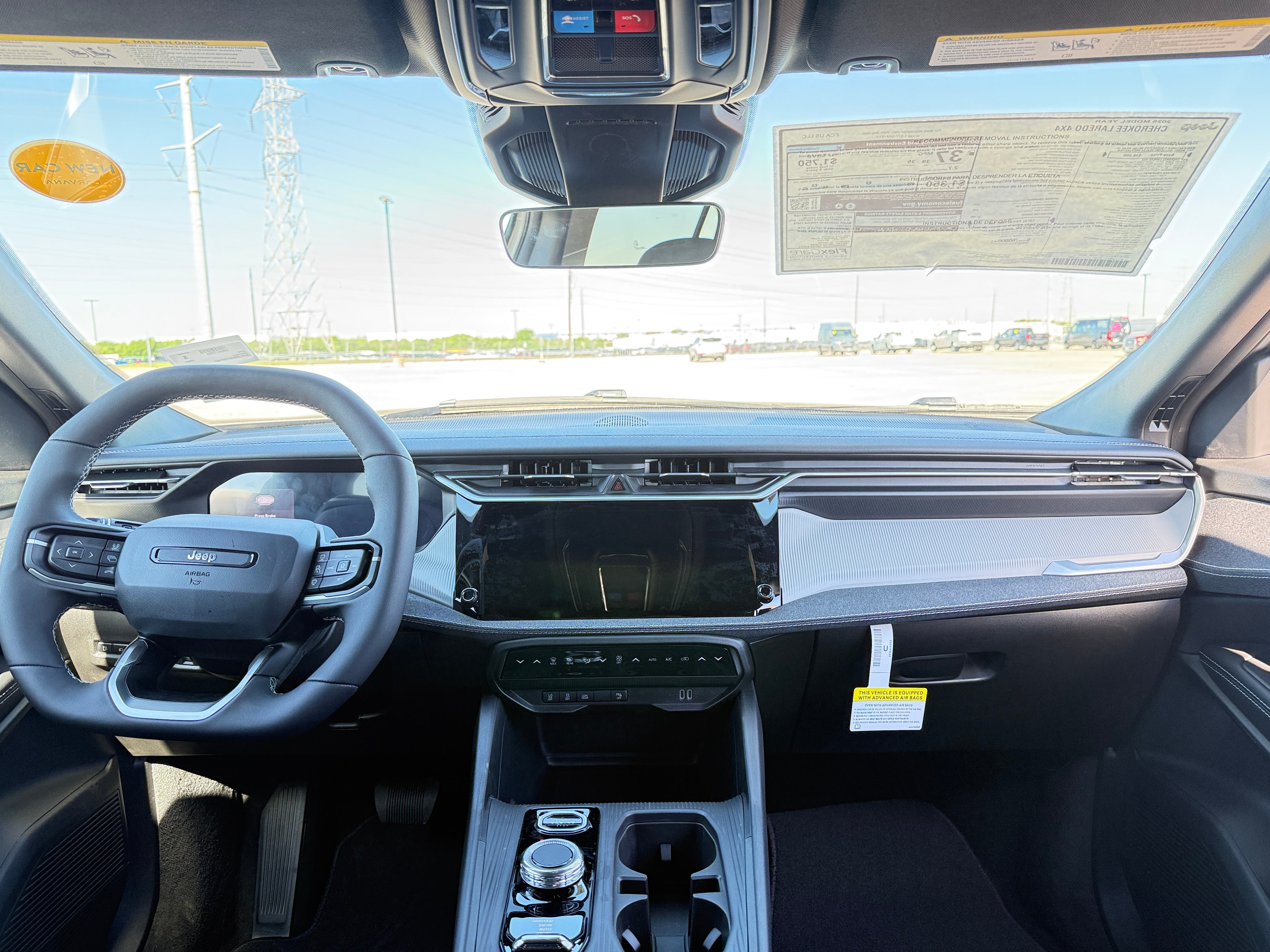 2026 Jeep Cherokee Laredo - Photo 8