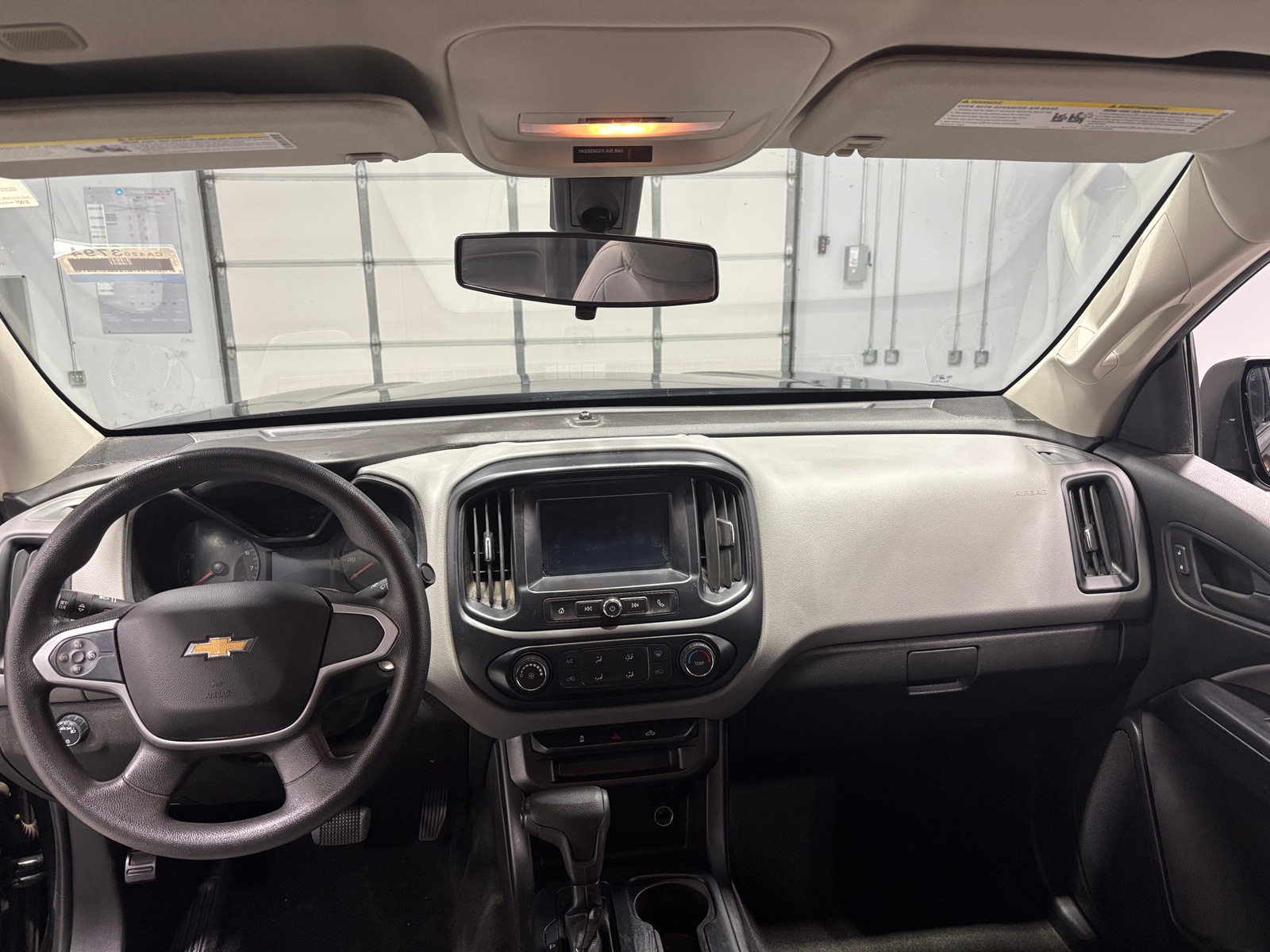 Thumbnail: 2018 Chevrolet Colorado - 3