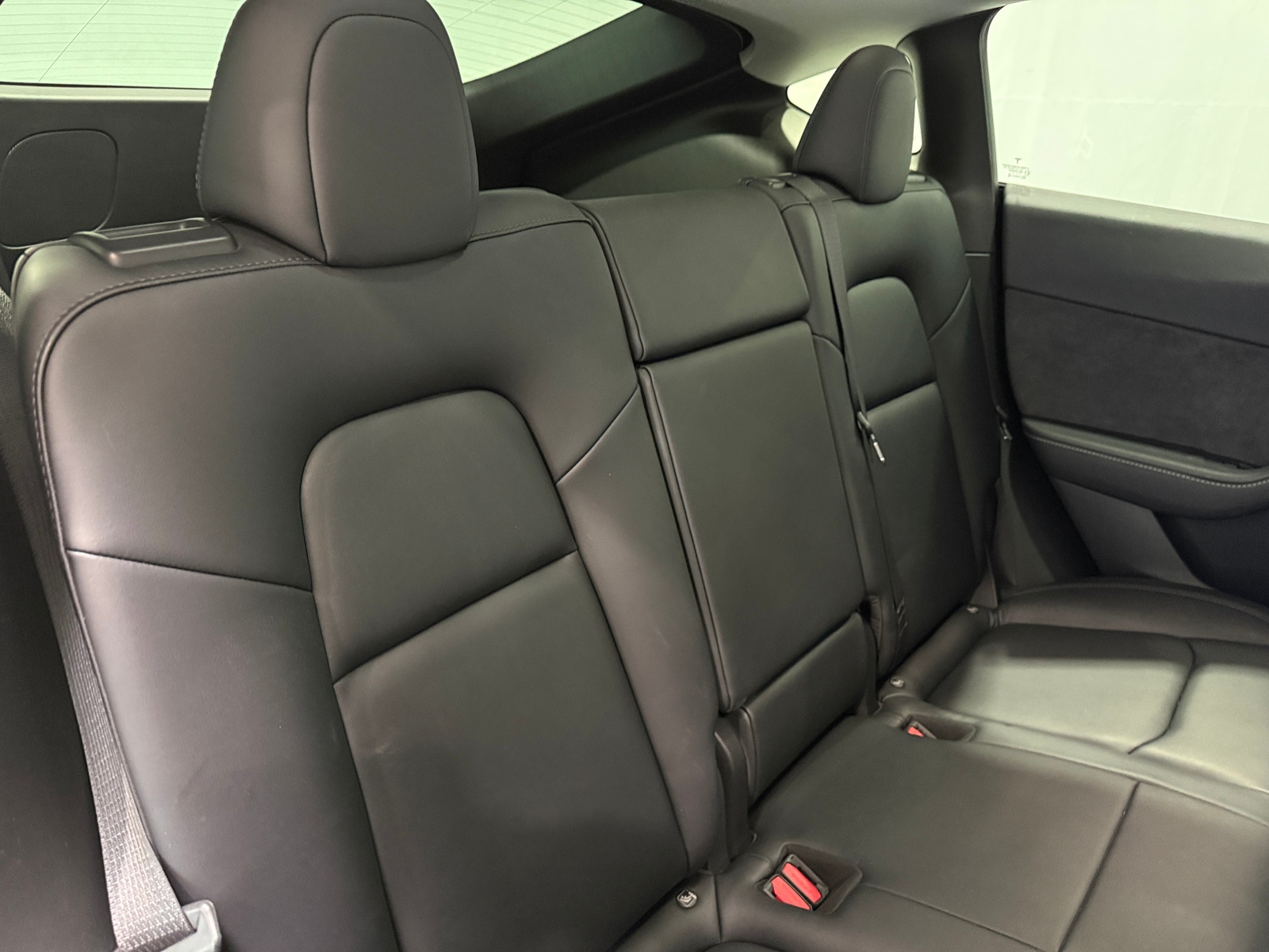 Thumbnail: 2022 Tesla Model Y - 4