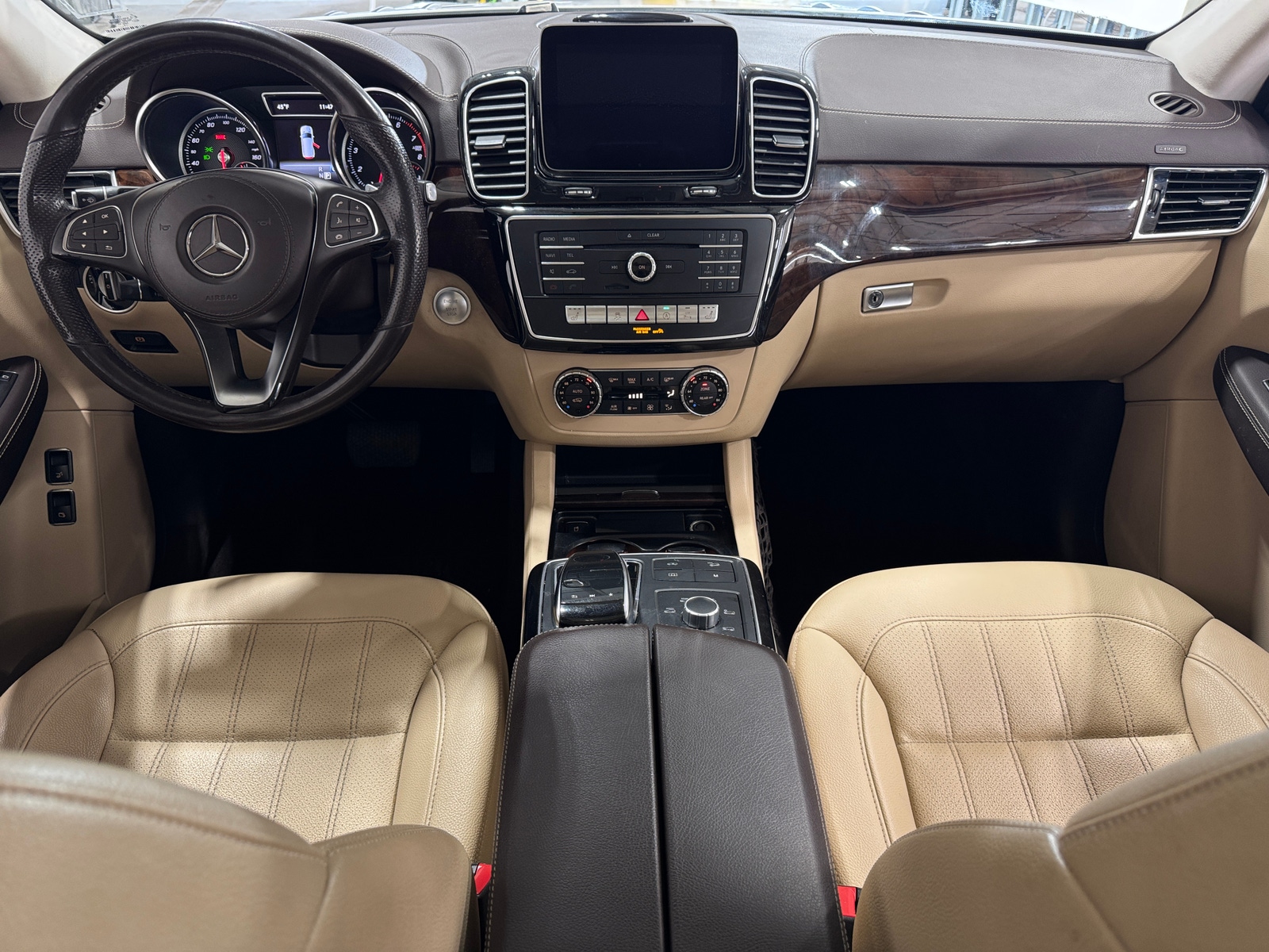 Thumbnail: 2019 Mercedes-Benz GLS - 2