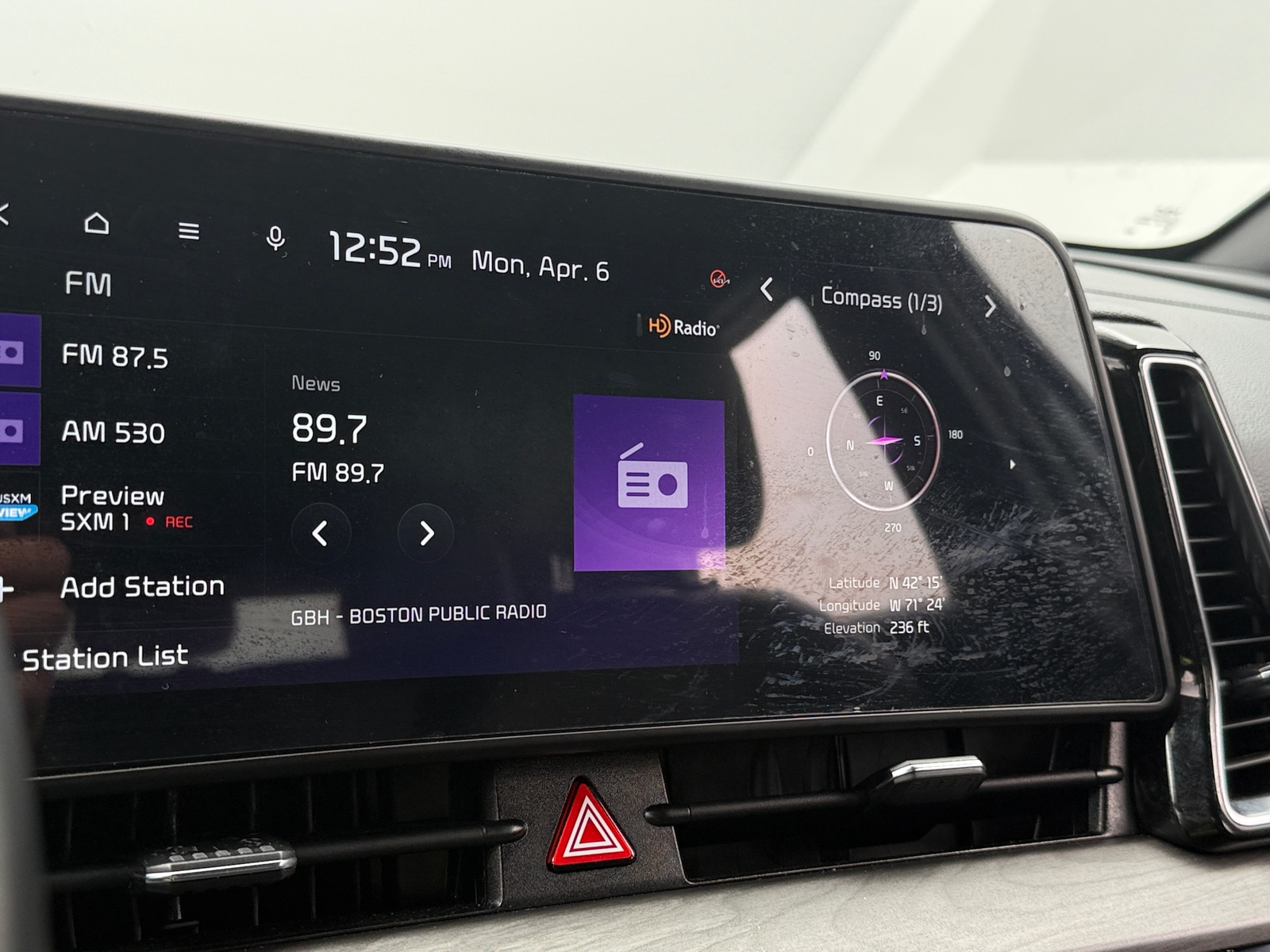 Thumbnail: 2023 Kia Sportage - 3