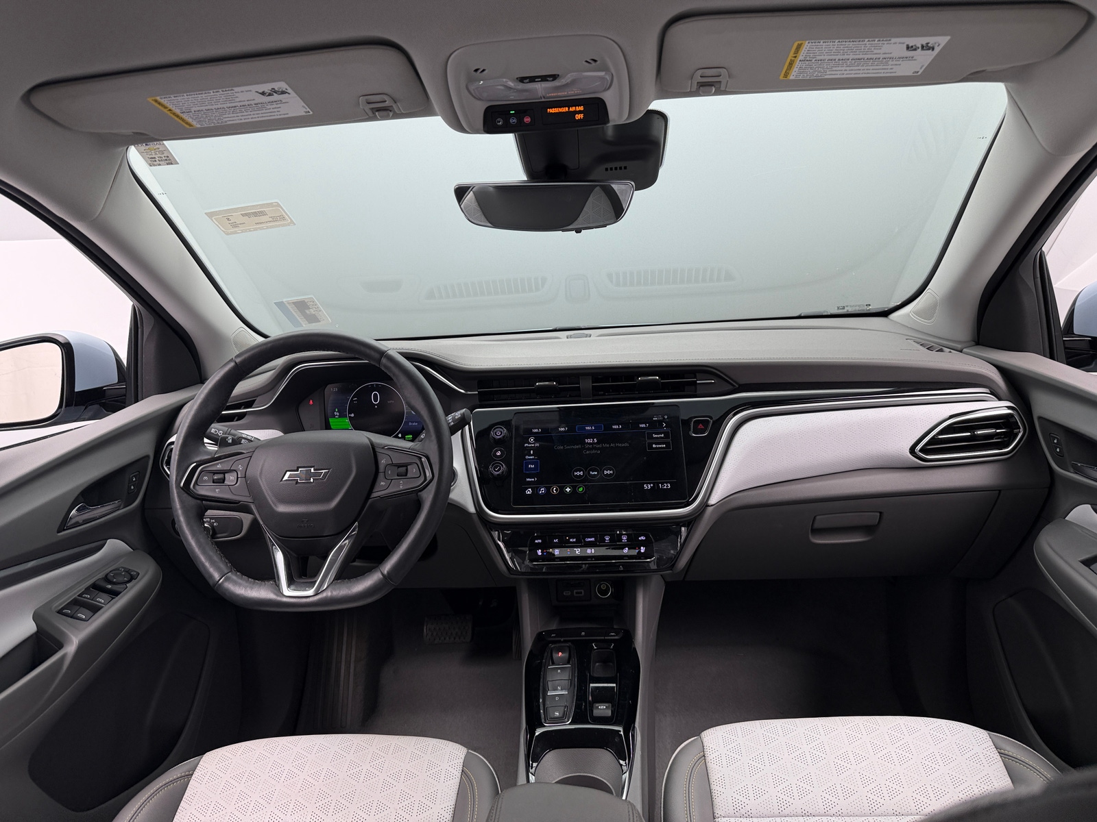 Thumbnail: 2023 Chevrolet Bolt EUV - 2