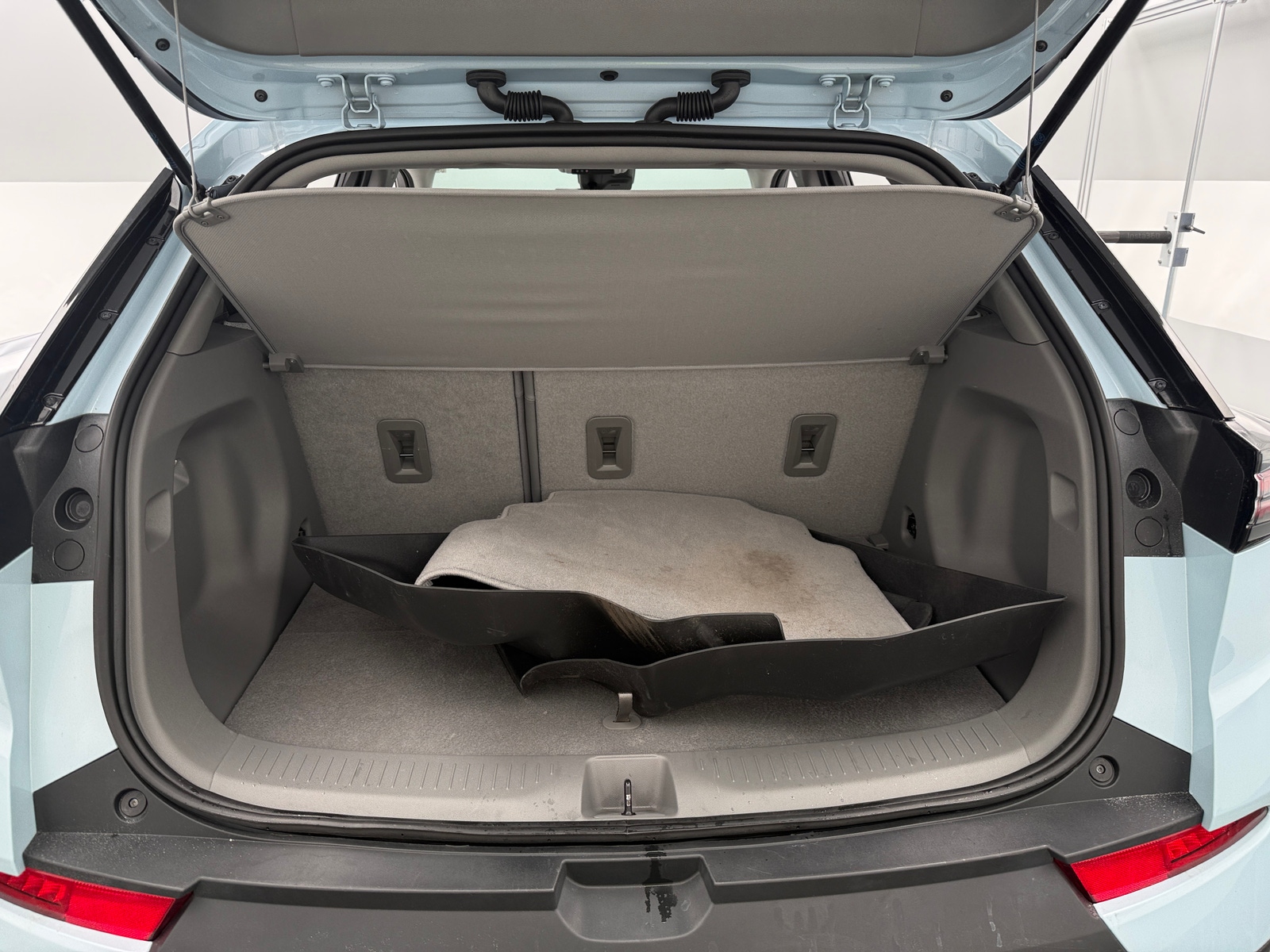 Thumbnail: 2023 Chevrolet Bolt EUV - 6