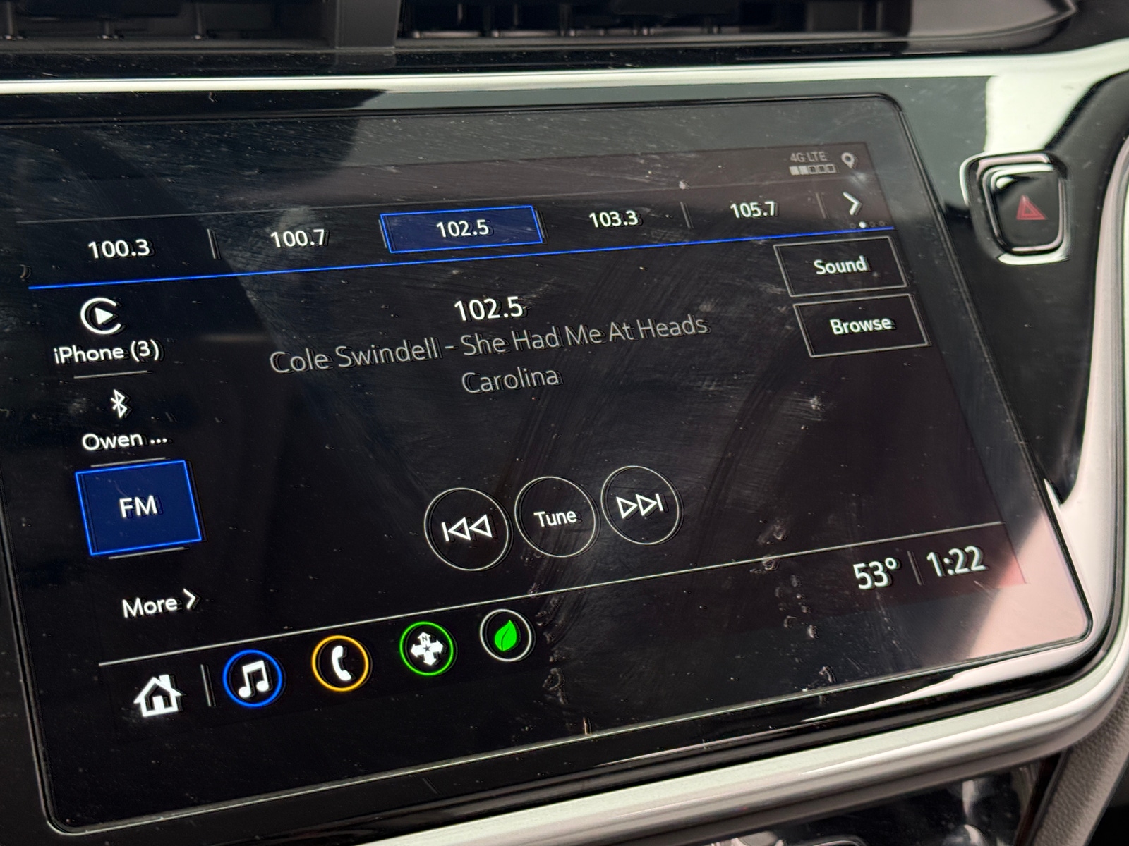 Thumbnail: 2023 Chevrolet Bolt EUV - 3