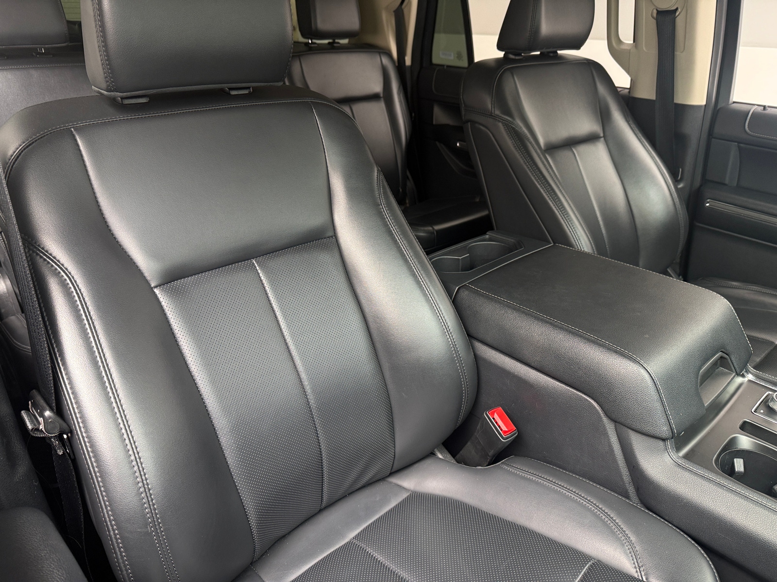 Thumbnail: 2023 Ford Expedition MAX - 2