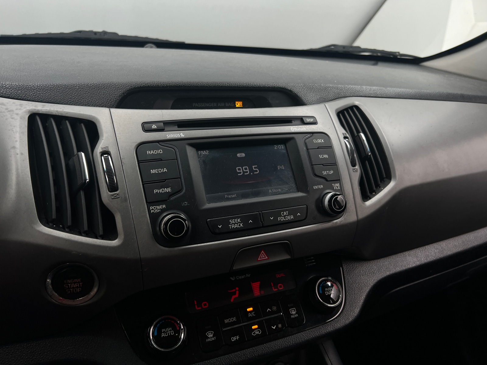 Thumbnail: 2016 Kia Sportage - 3