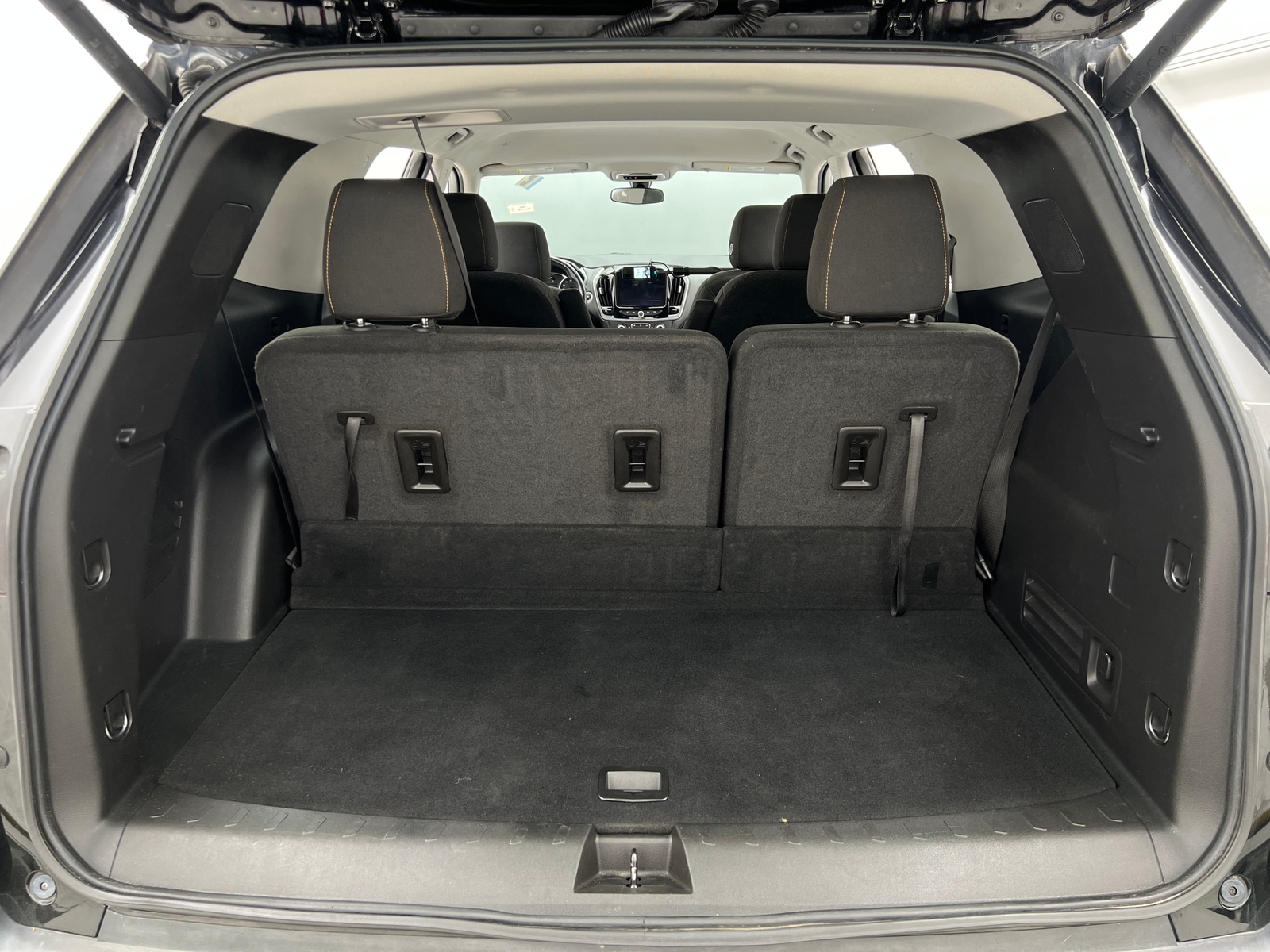 Thumbnail: 2021 Chevrolet Traverse - 7