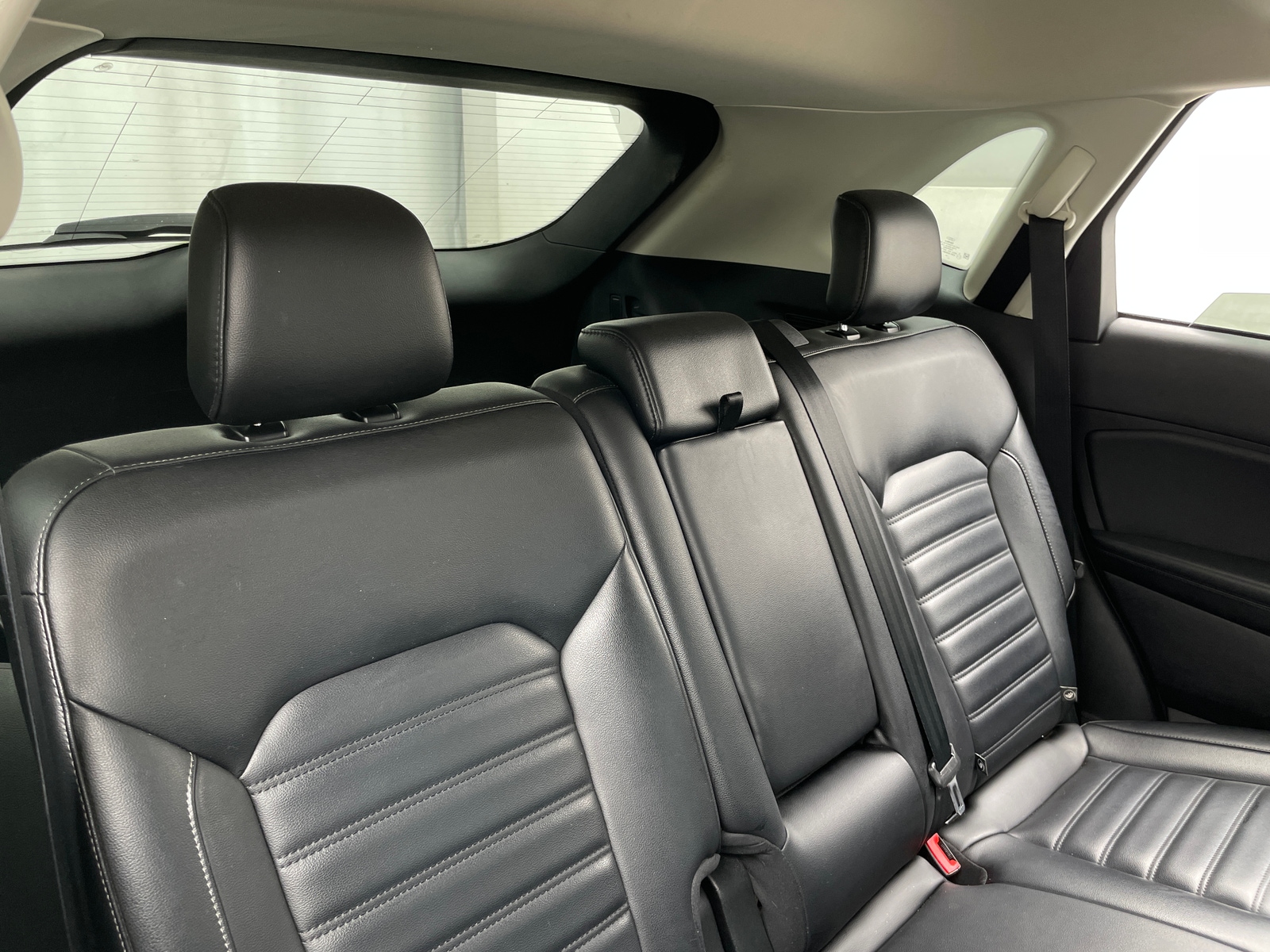 Thumbnail: 2019 Ford Edge - 6