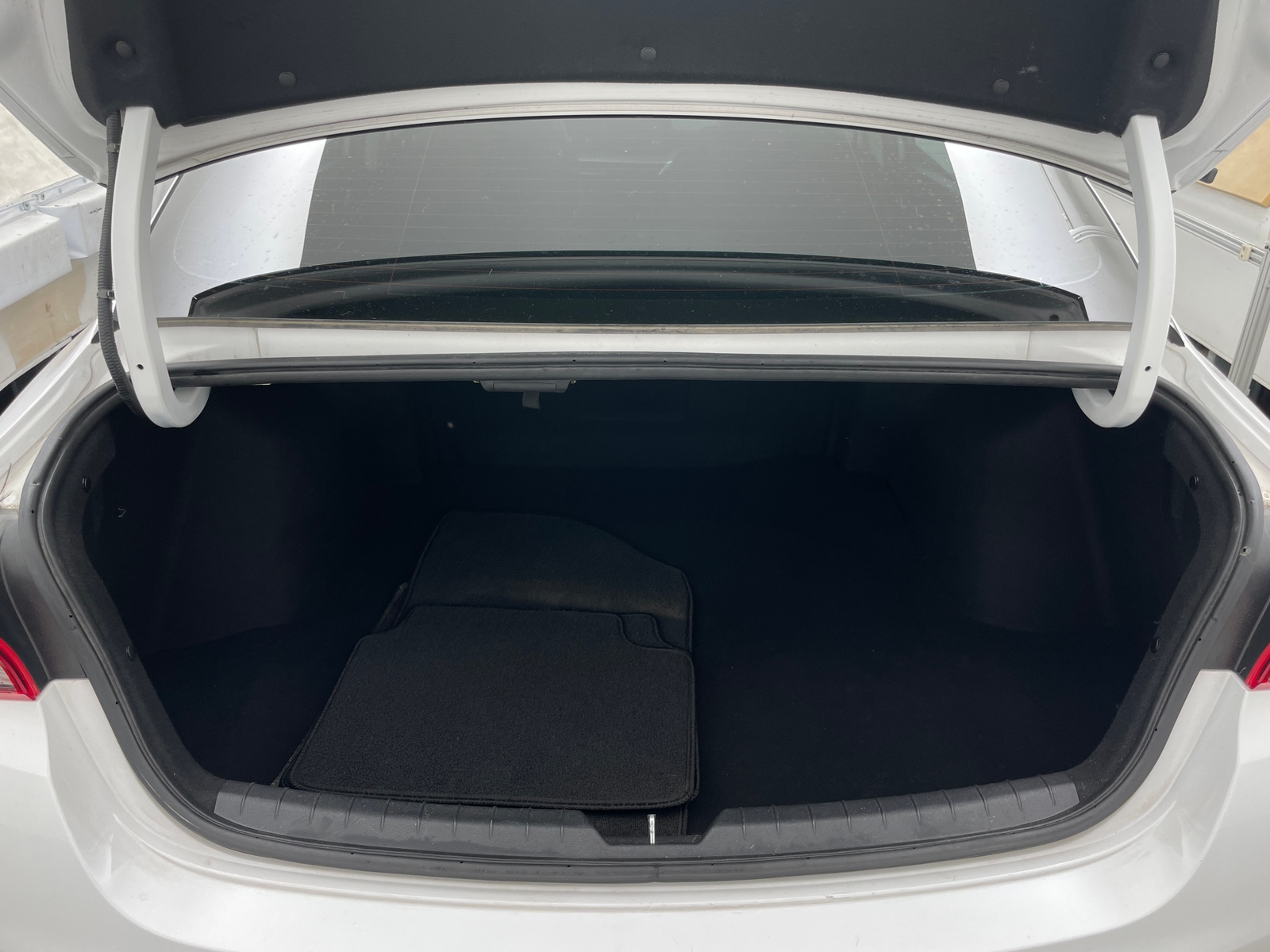 Thumbnail: 2022 Kia K5 - 7