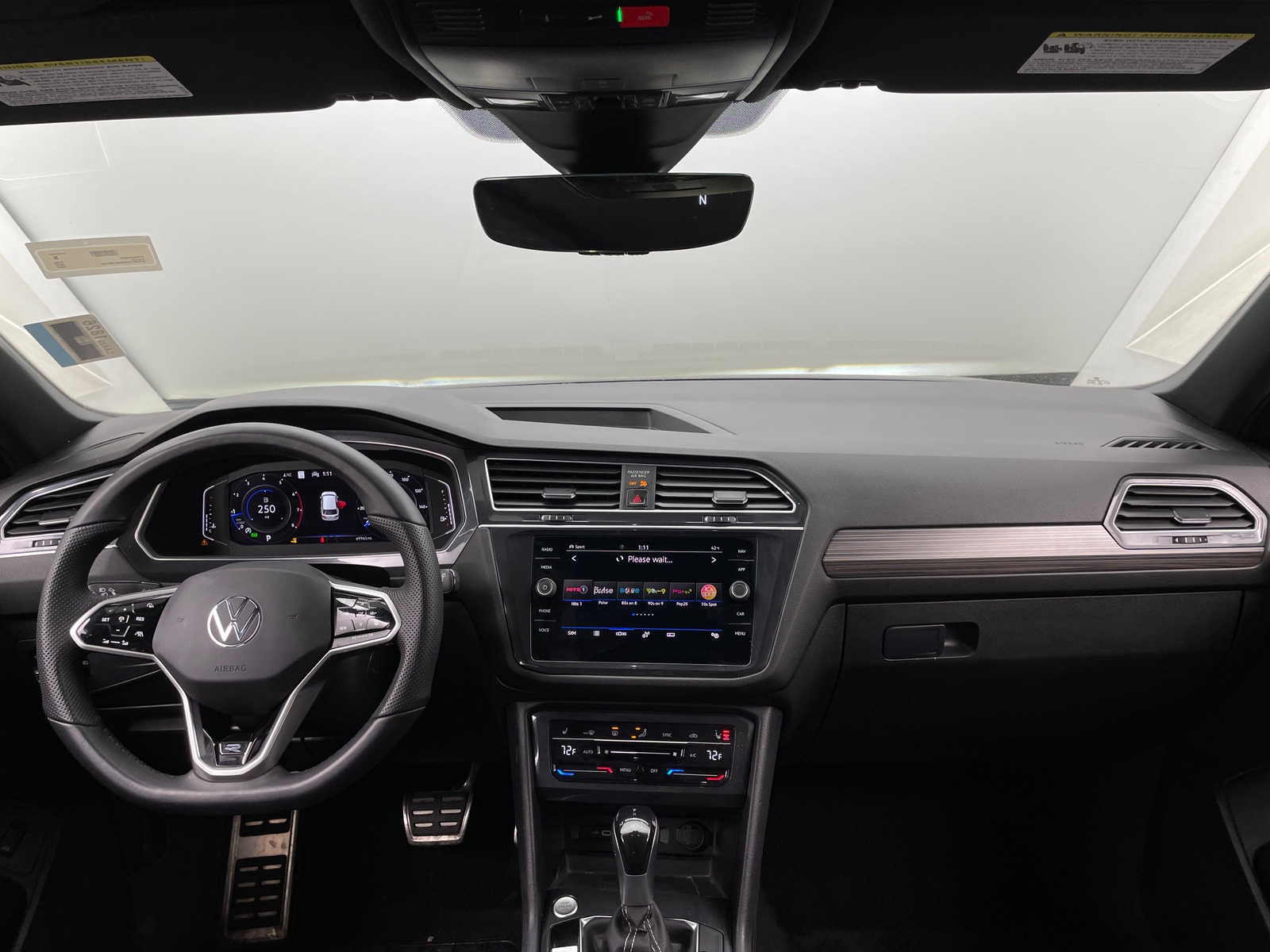 Thumbnail: 2022 Volkswagen Tiguan - 2