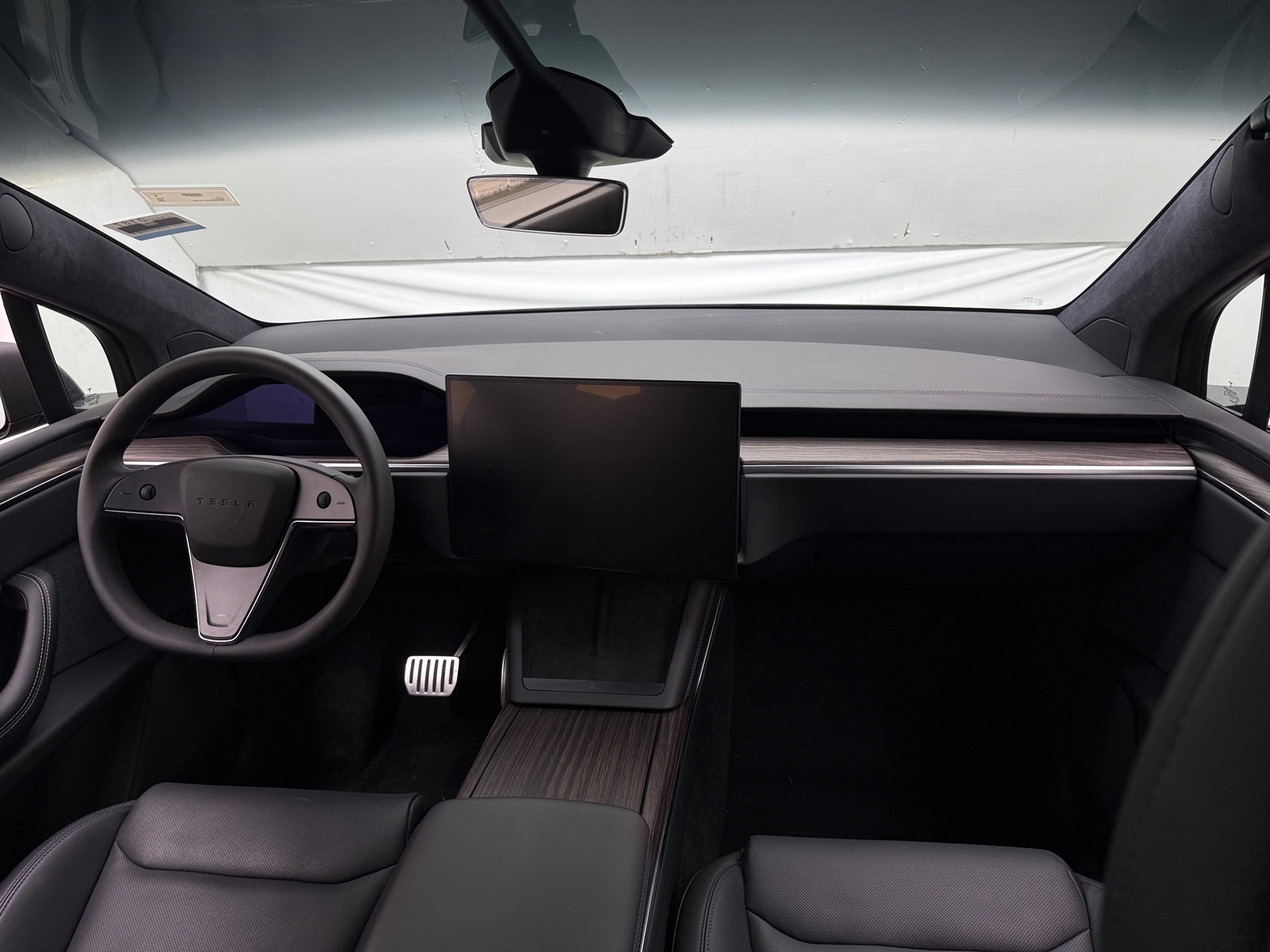 Thumbnail: 2023 Tesla Model X - 2