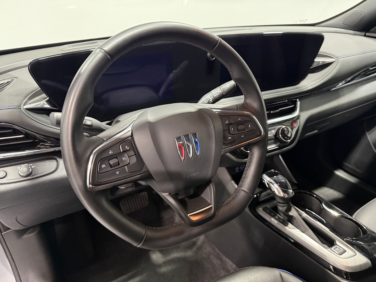 Thumbnail: 2025 Buick Envista - 4