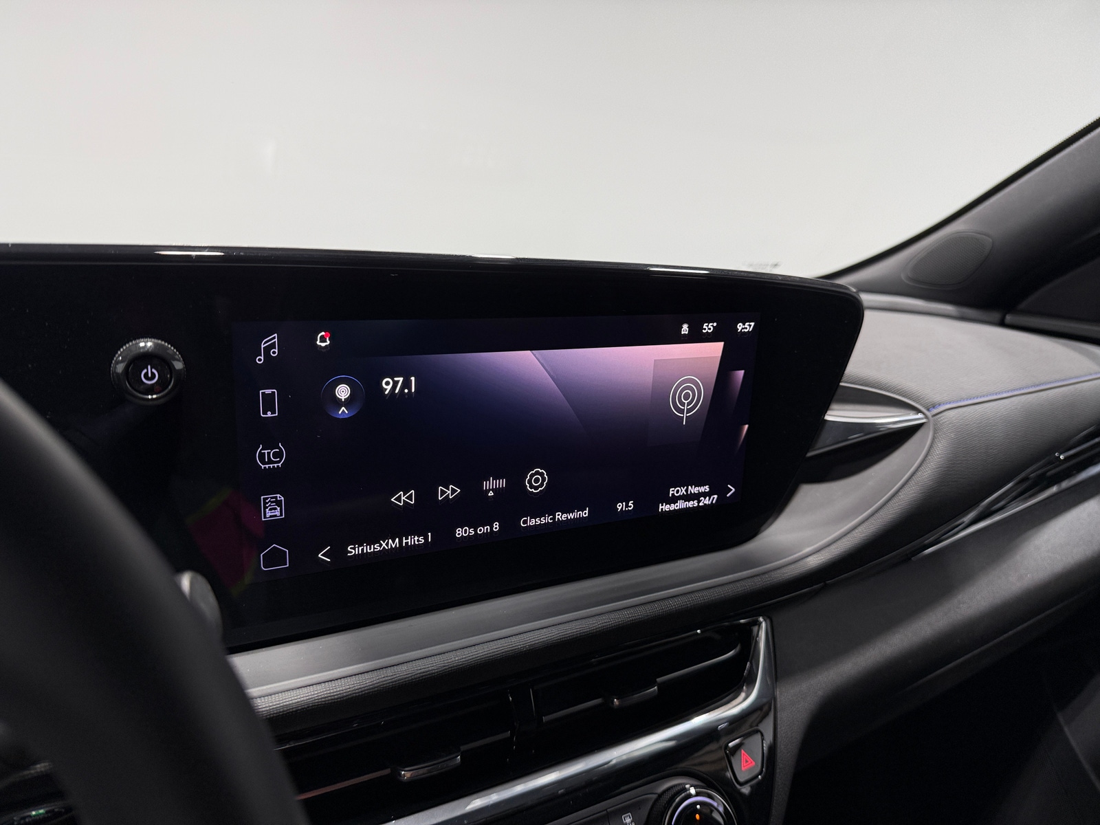 Thumbnail: 2025 Buick Envista - 3