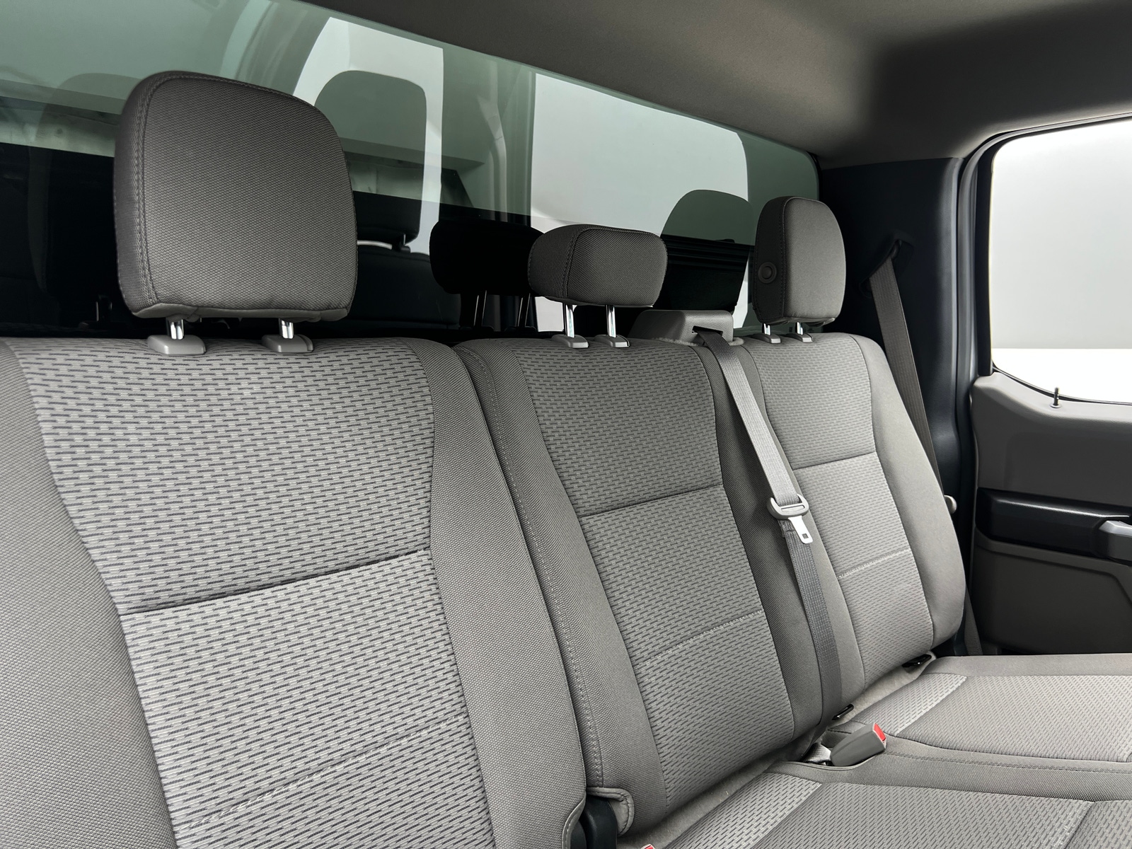 Thumbnail: 2018 Ford Econoline - 6