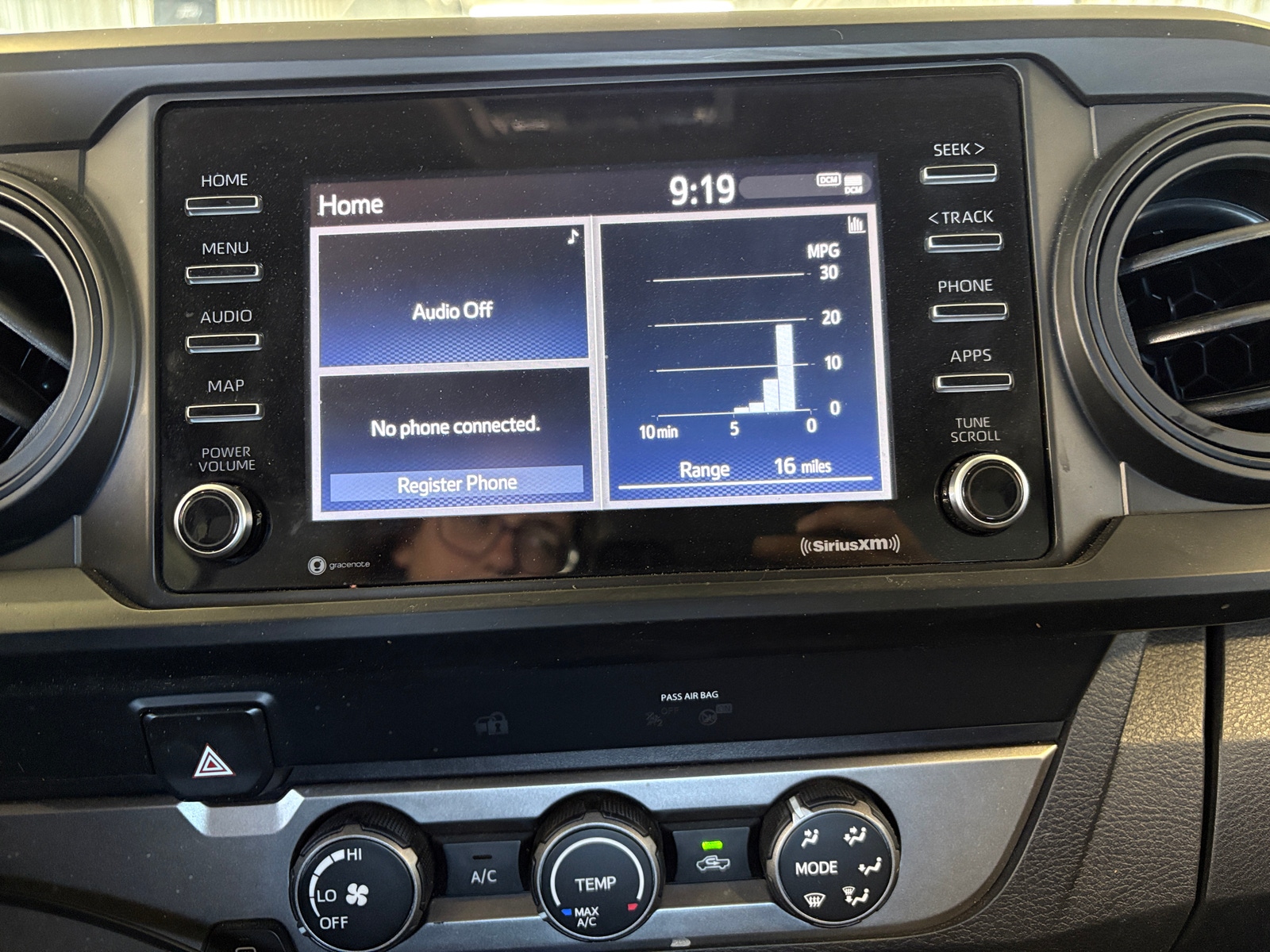 Thumbnail: 2022 Toyota Tacoma - 4