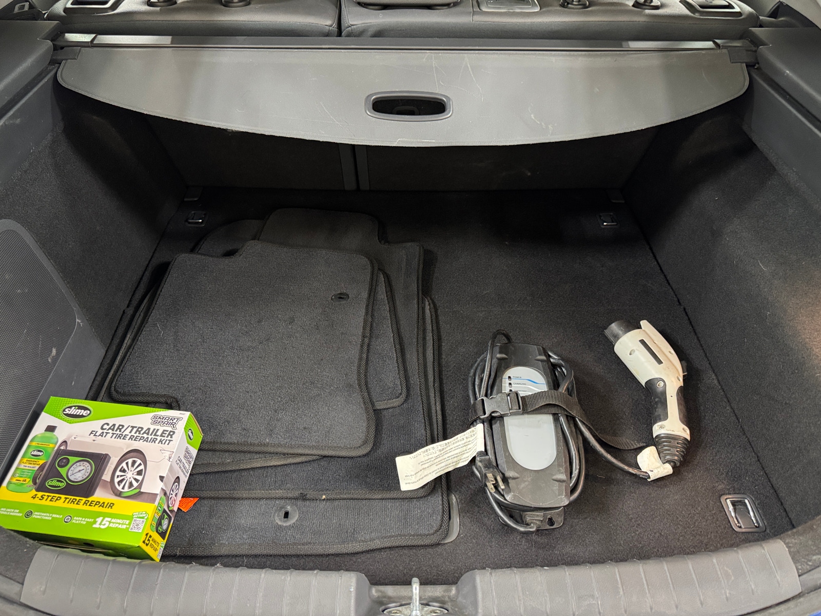 Thumbnail: 2017 Hyundai Ioniq - 6