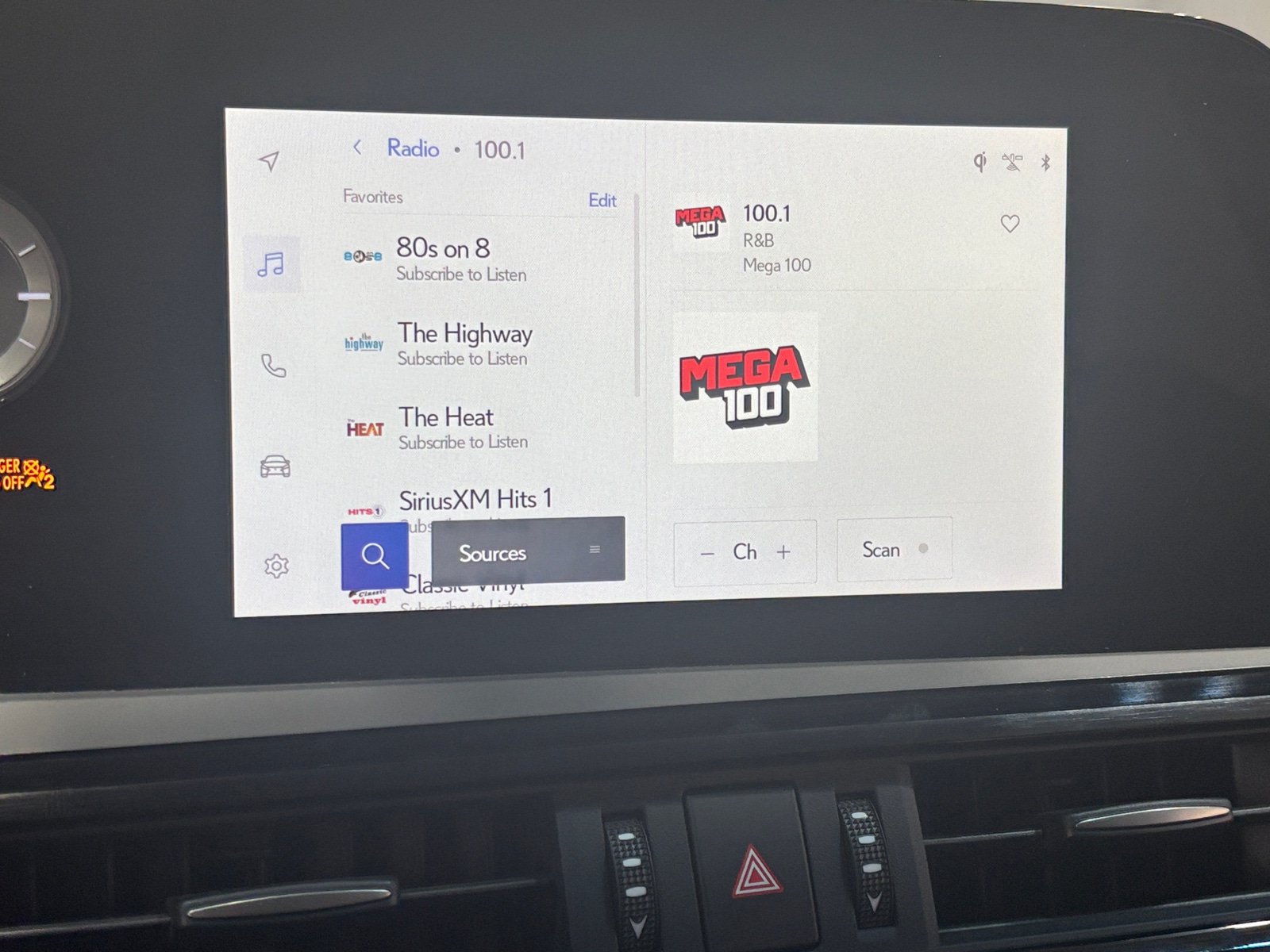 Thumbnail: 2024 Lexus ES - 3