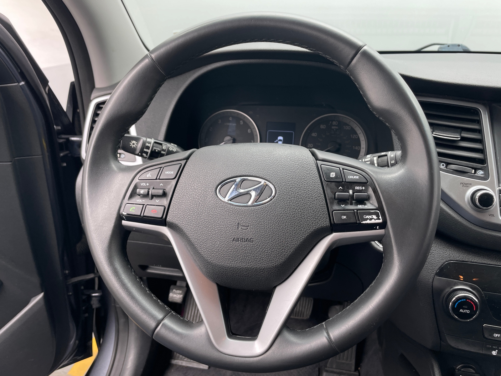 Thumbnail: 2018 Hyundai Tucson - 5