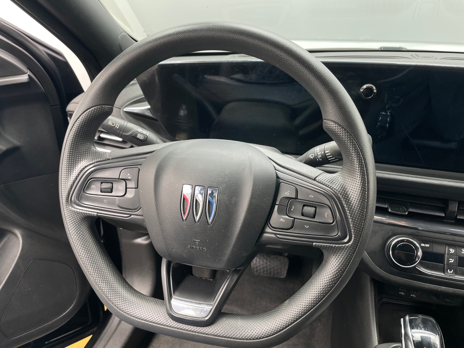 Thumbnail: 2025 Buick Envista - 5