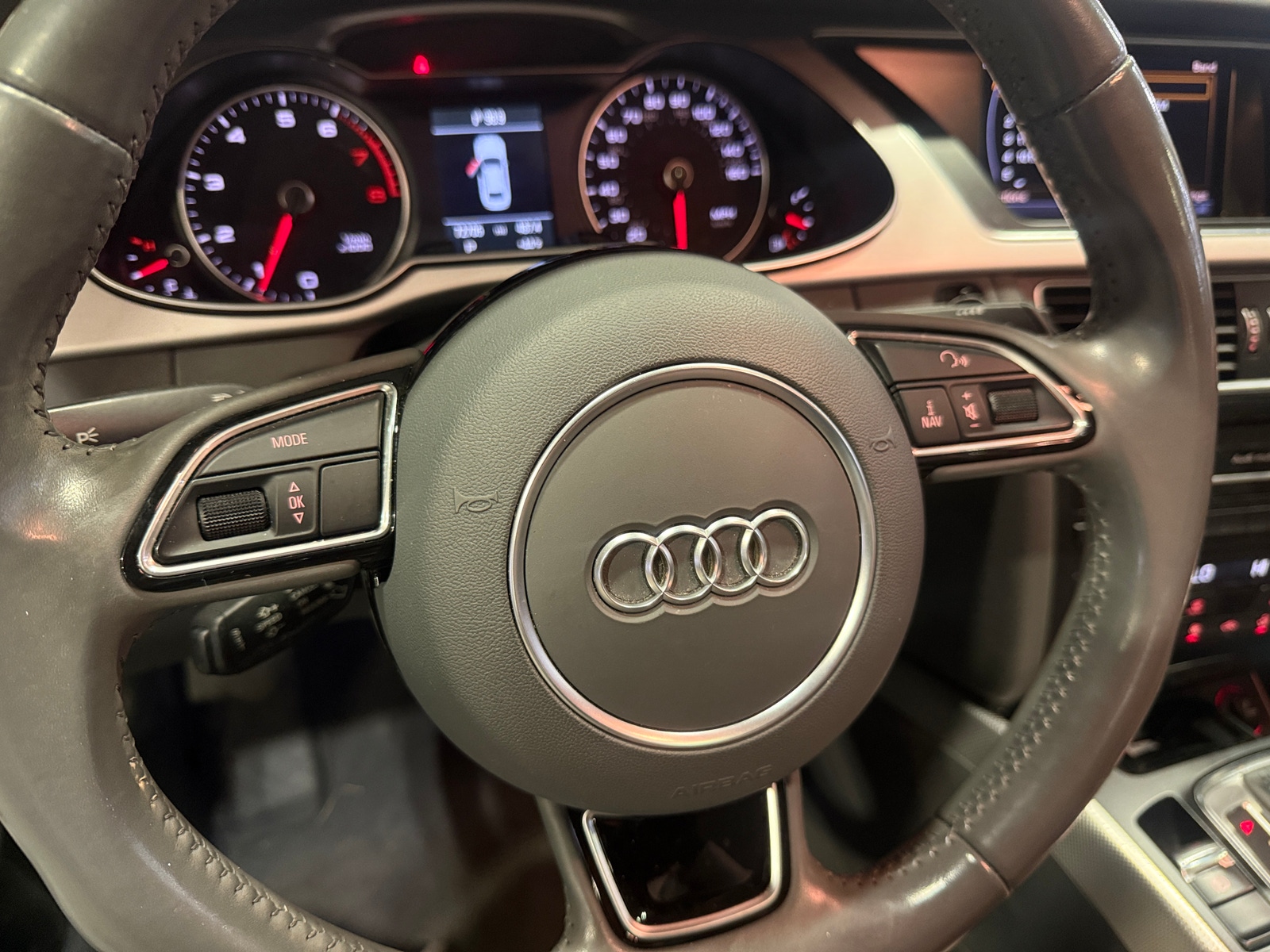 Thumbnail: 2015 Audi A4 - 4