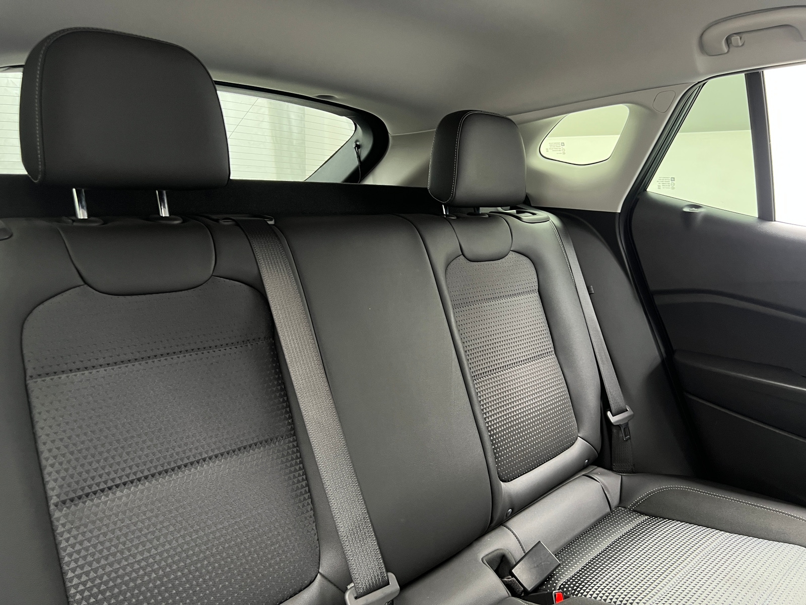 Thumbnail: 2025 Chevrolet Trax - 6