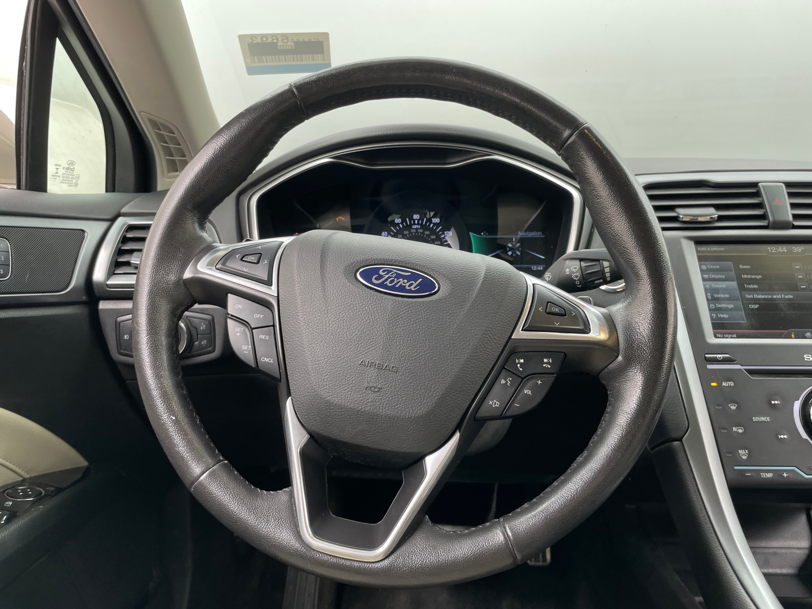 Thumbnail: 2015 Ford Fusion - 4