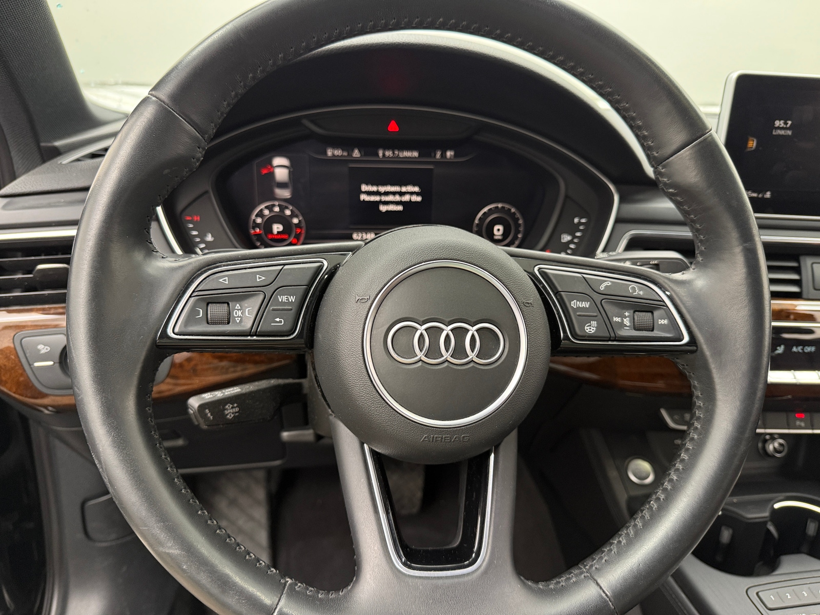 Thumbnail: 2019 Audi A4 - 4