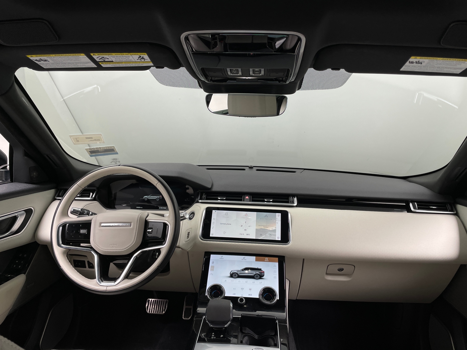 Thumbnail: 2021 Land Rover Range Rover Velar - 2