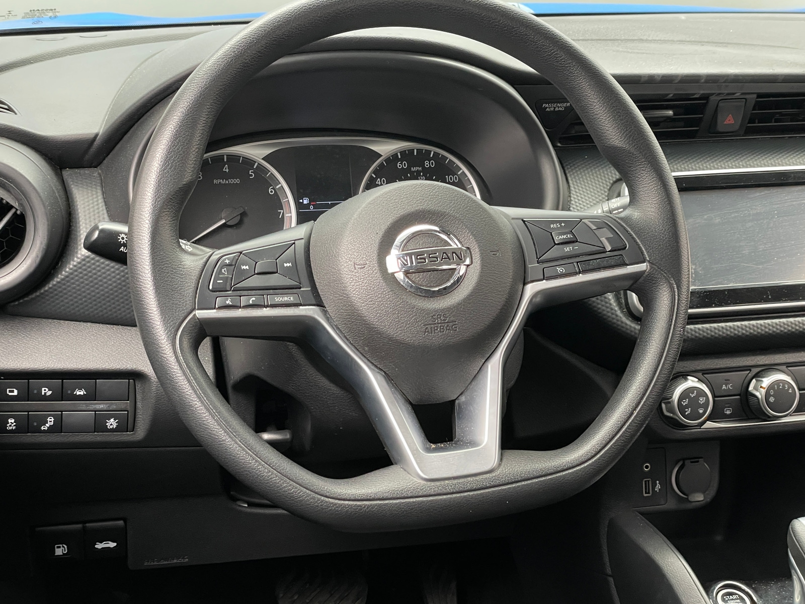 Thumbnail: 2021 Nissan Kicks - 5