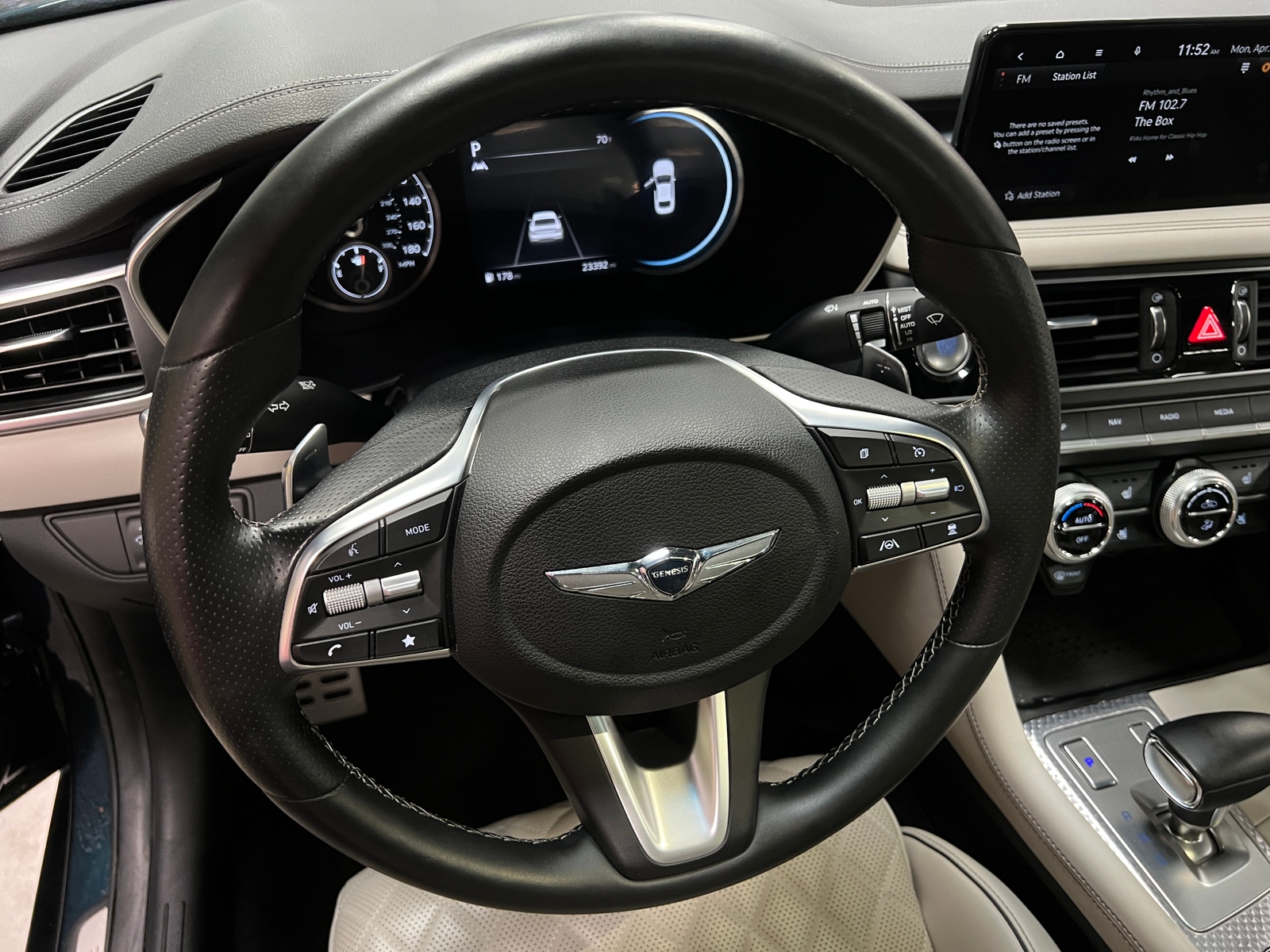 Thumbnail: 2023 Genesis G70 - 4