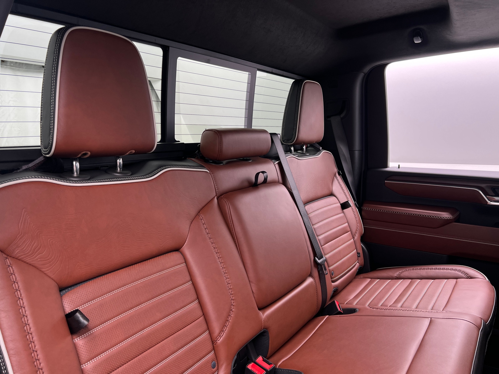 Thumbnail: 2024 GMC Sierra 2500 - 5