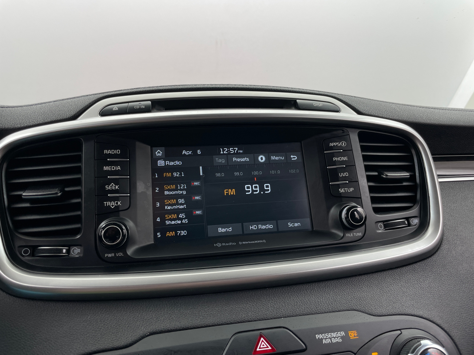 Thumbnail: 2018 Kia Sorento - 4