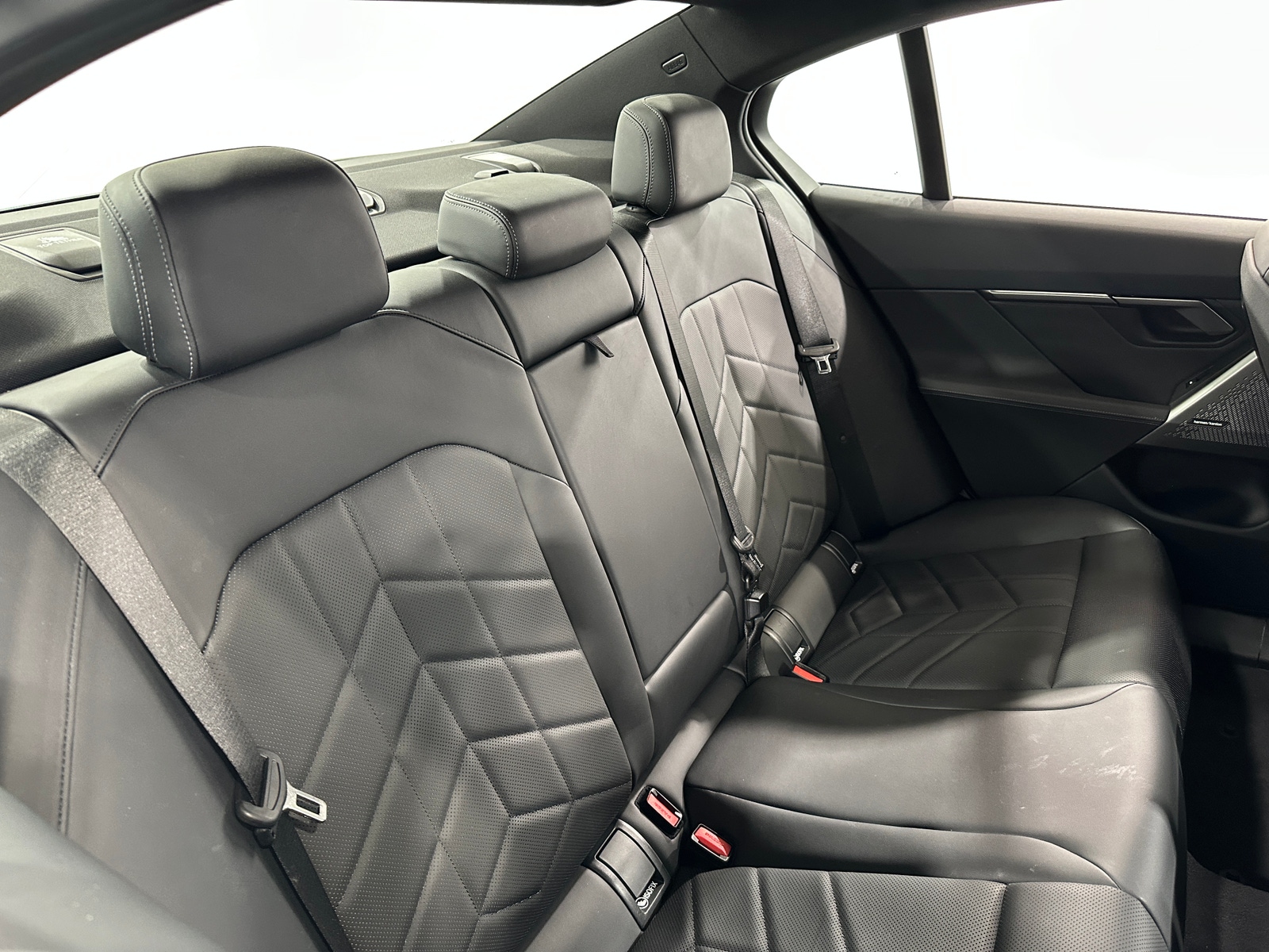 Thumbnail: 2025 BMW i5 - 5