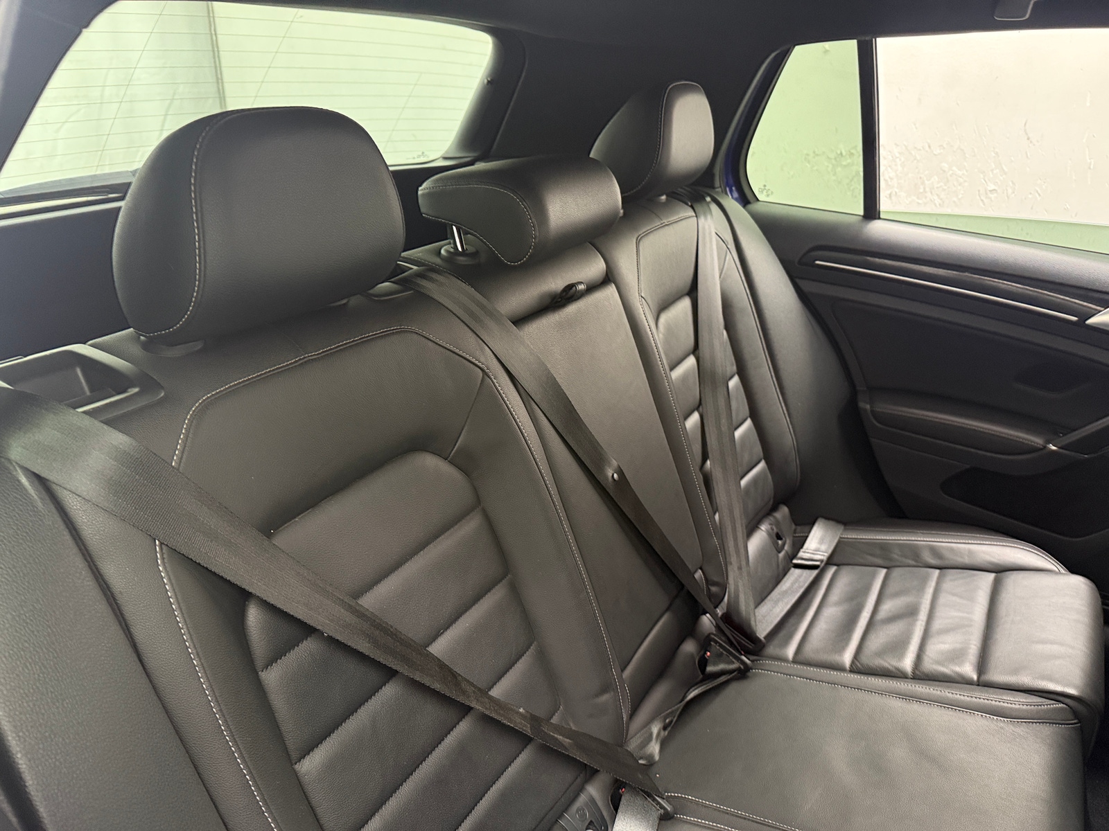 Thumbnail: 2016 Volkswagen Golf - 5