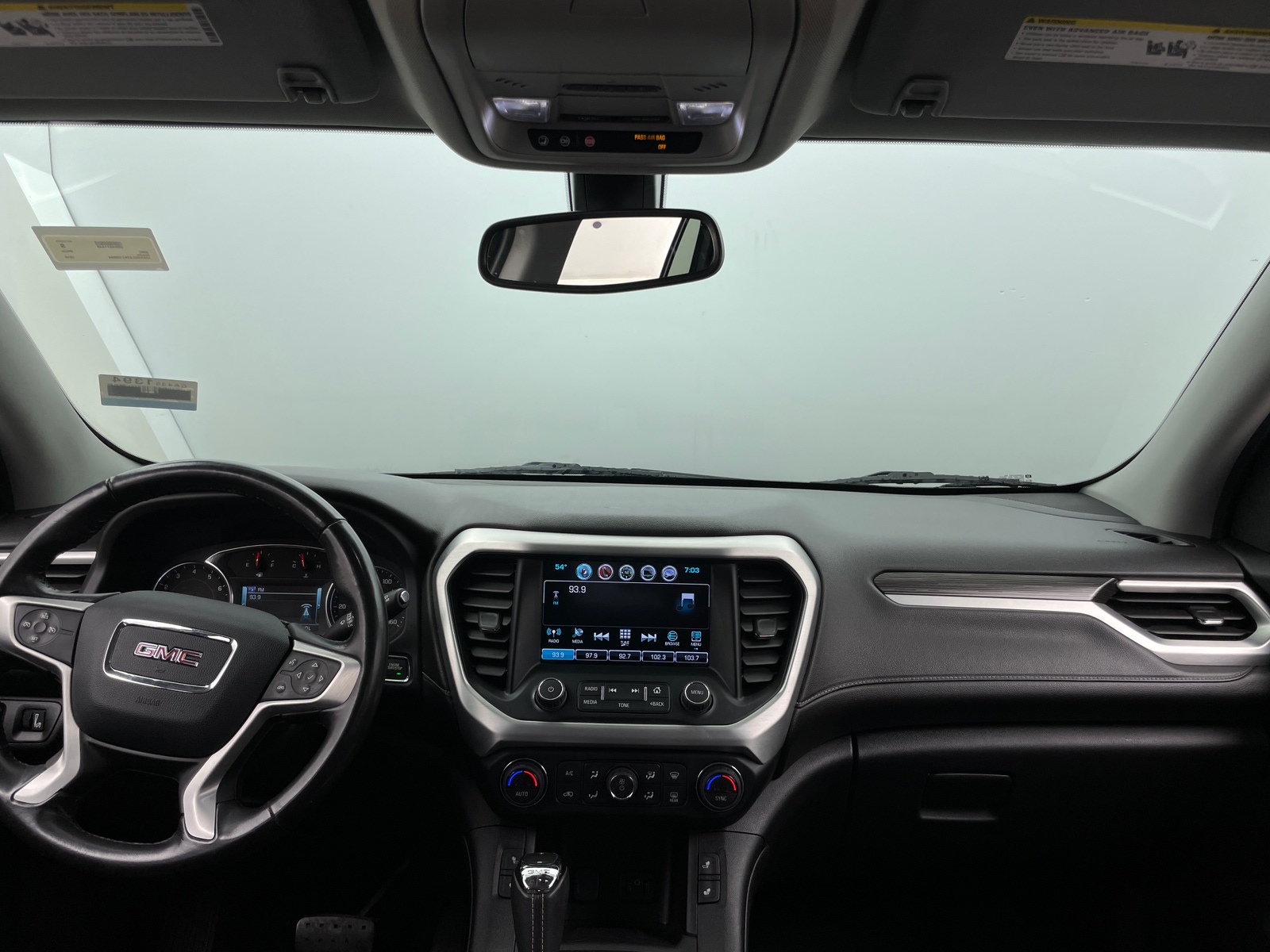 Thumbnail: 2019 GMC Acadia - 2