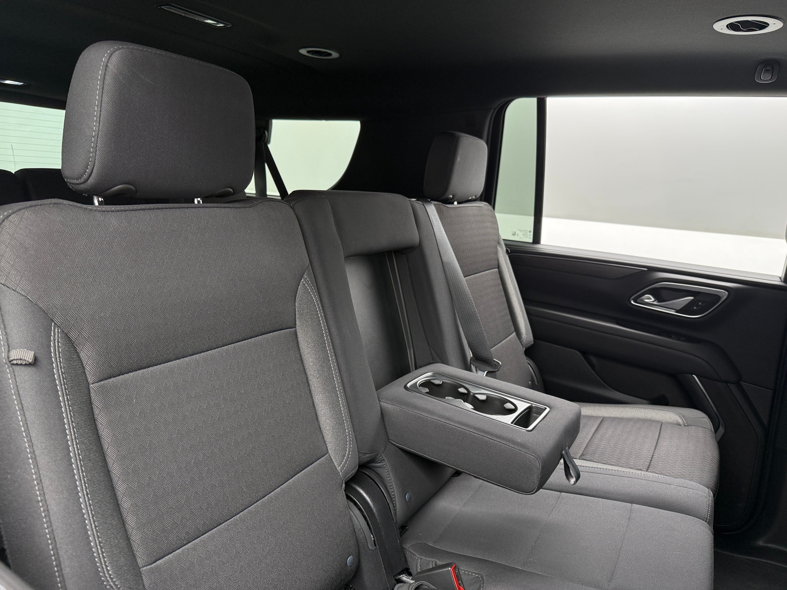 Thumbnail: 2024 Chevrolet Suburban - 6