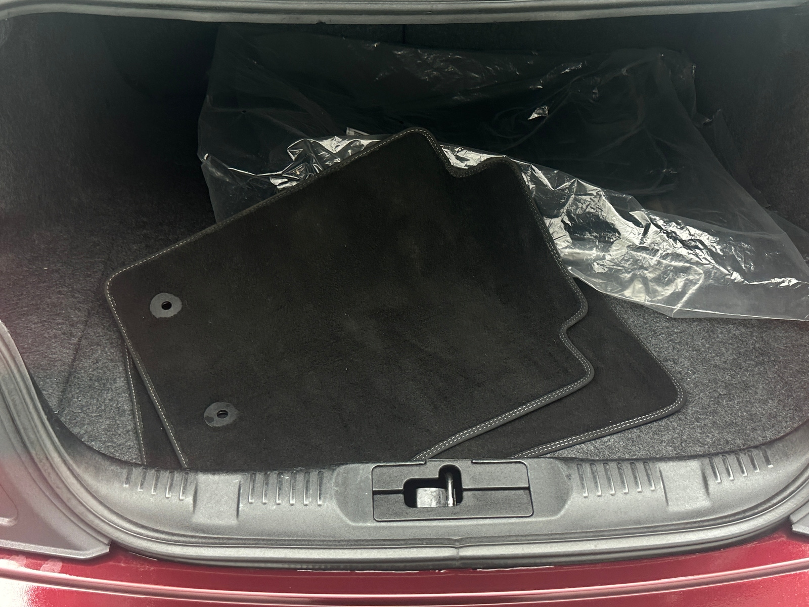 Thumbnail: 2018 Ford Mustang - 4