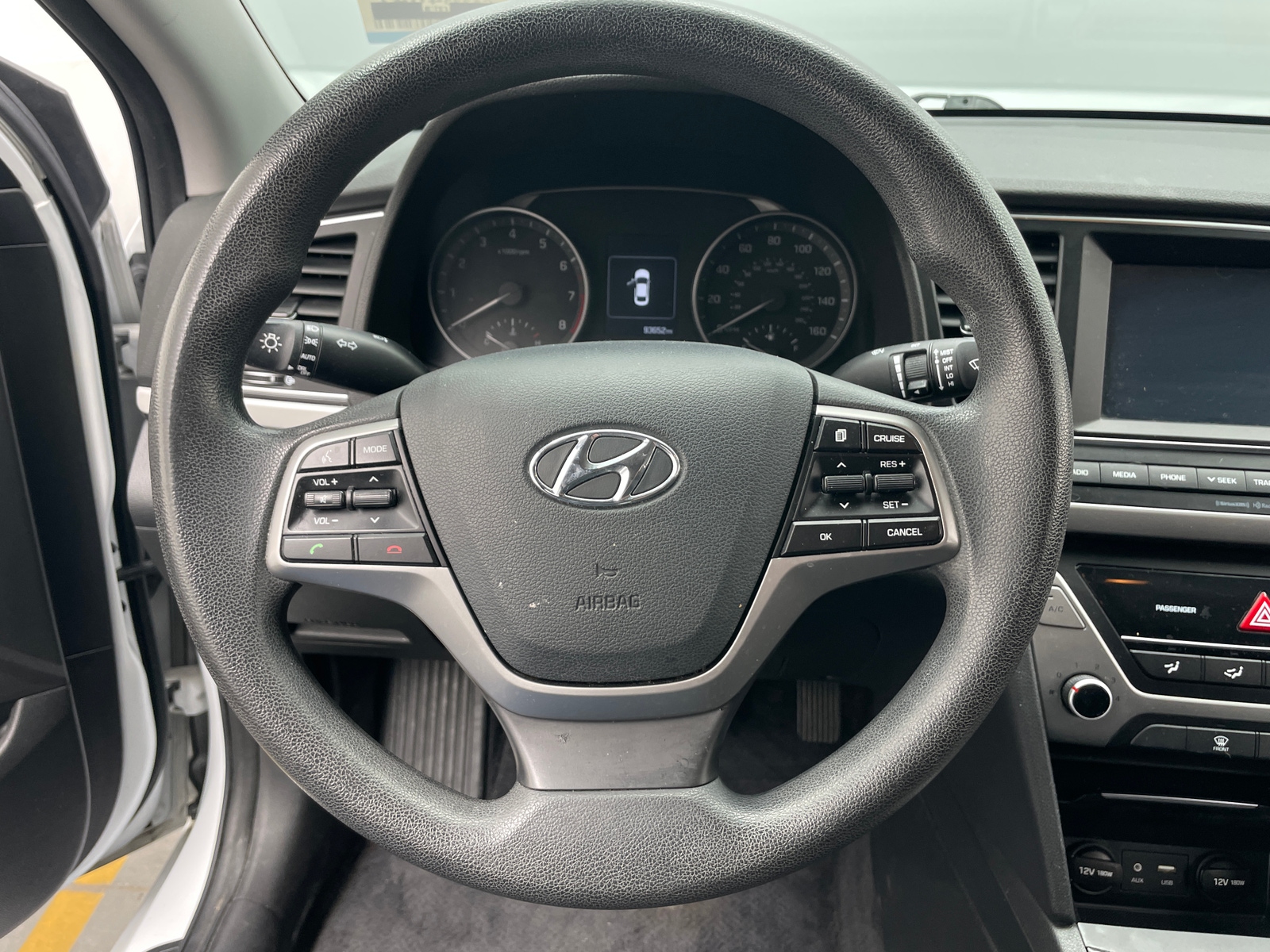 Thumbnail: 2018 Hyundai Elantra - 5