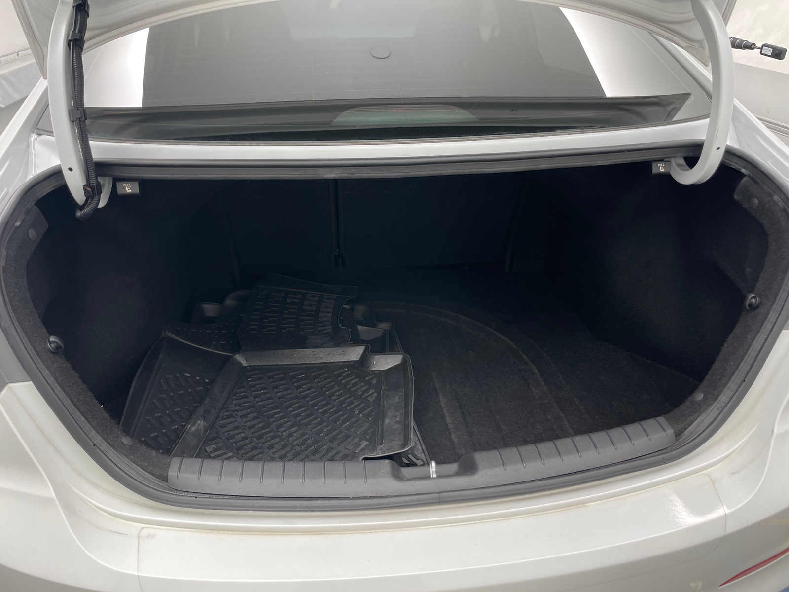 Thumbnail: 2018 Hyundai Elantra - 7