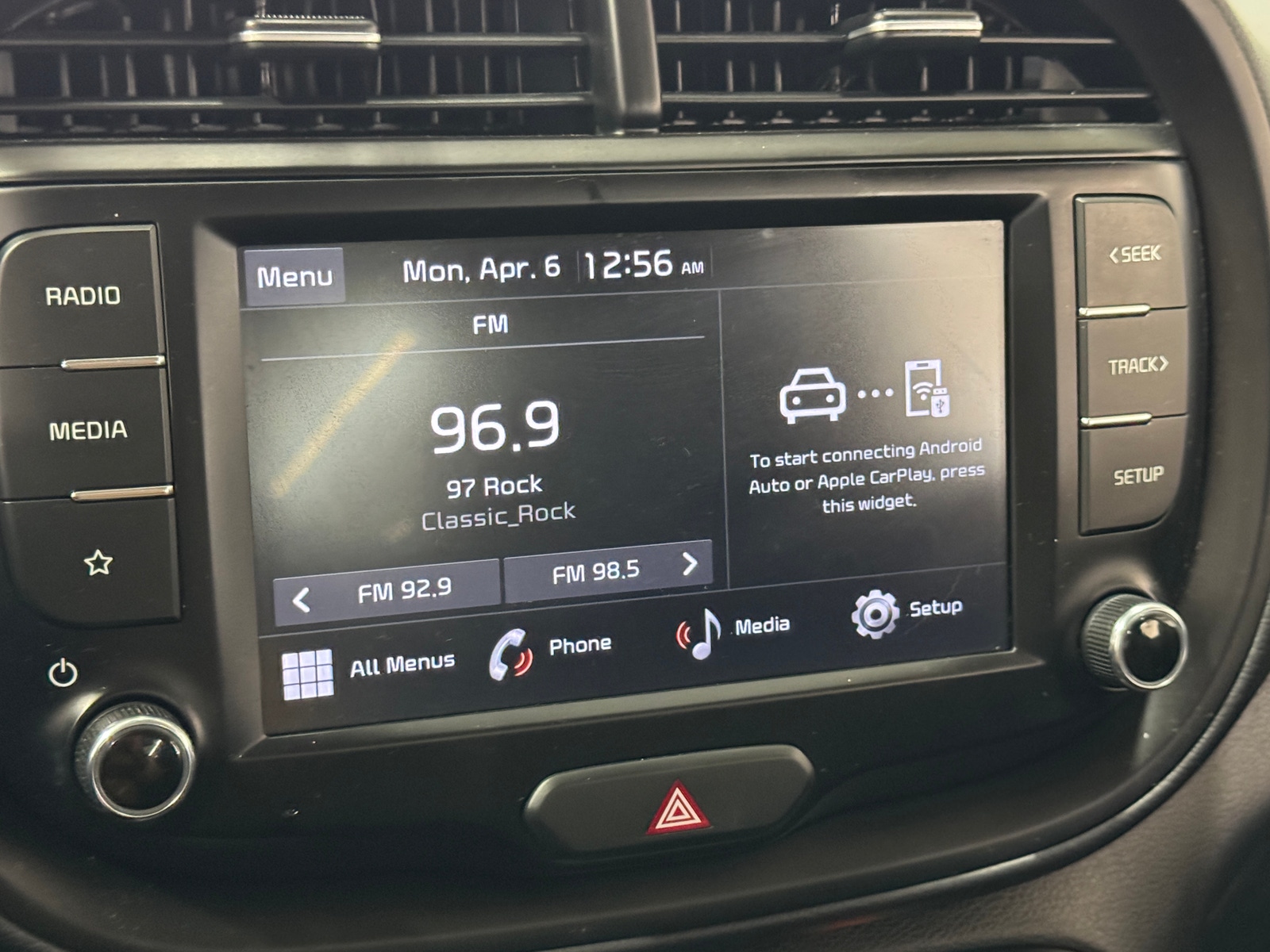 Thumbnail: 2022 Kia Soul - 4