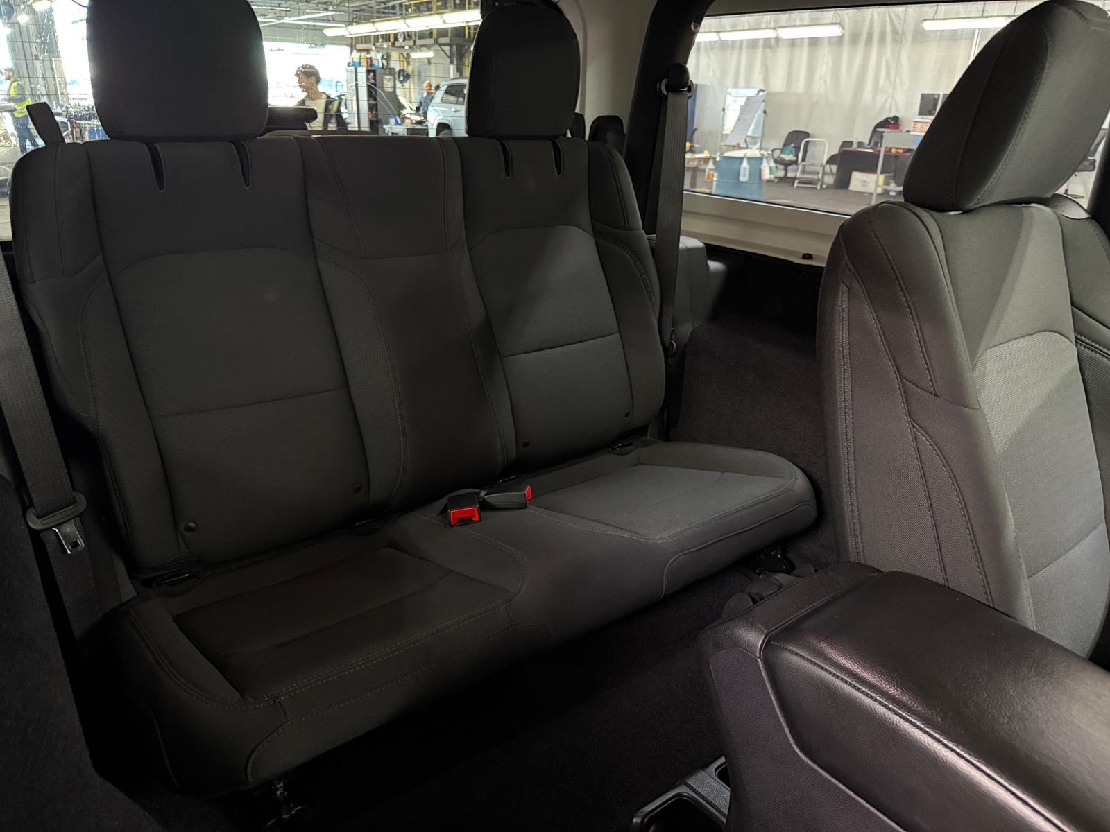 Thumbnail: 2018 Jeep Wrangler - 6