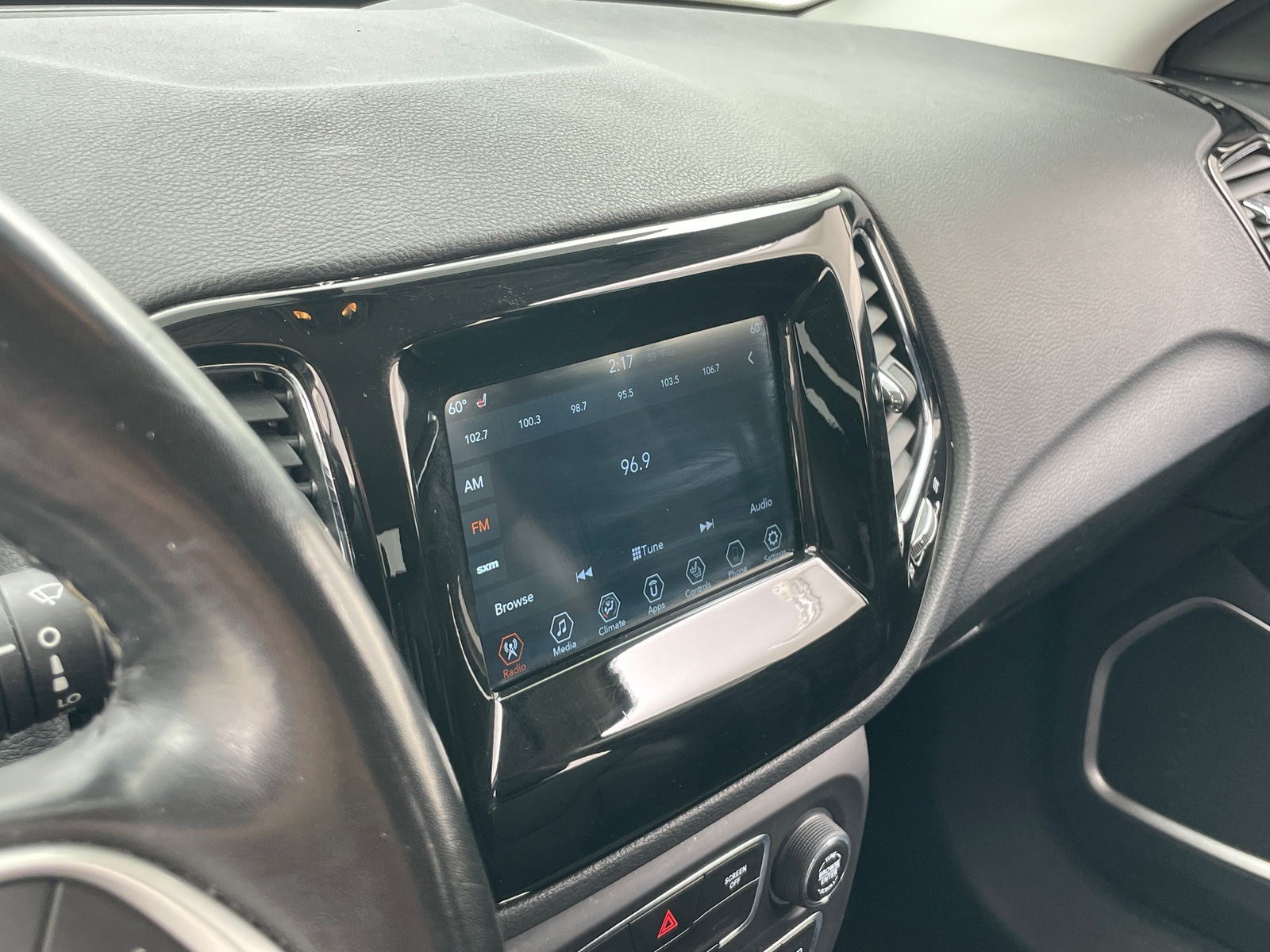 Thumbnail: 2019 Jeep Compass - 4