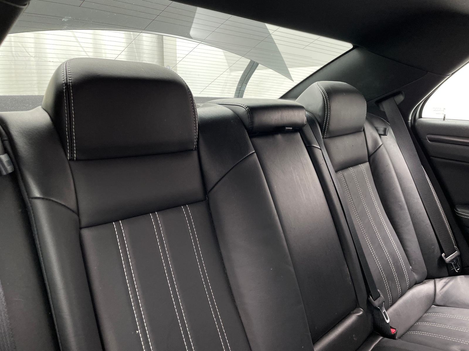 Thumbnail: 2016 Chrysler 300 - 5