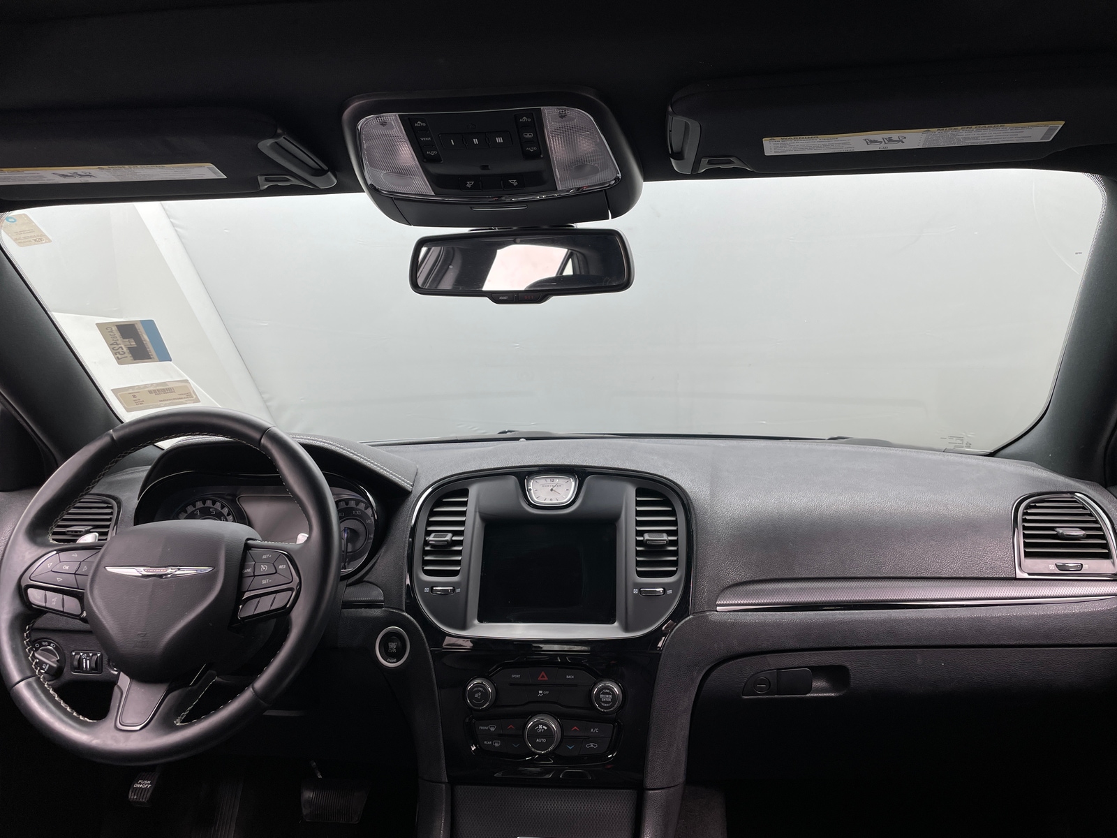 Thumbnail: 2016 Chrysler 300 - 2