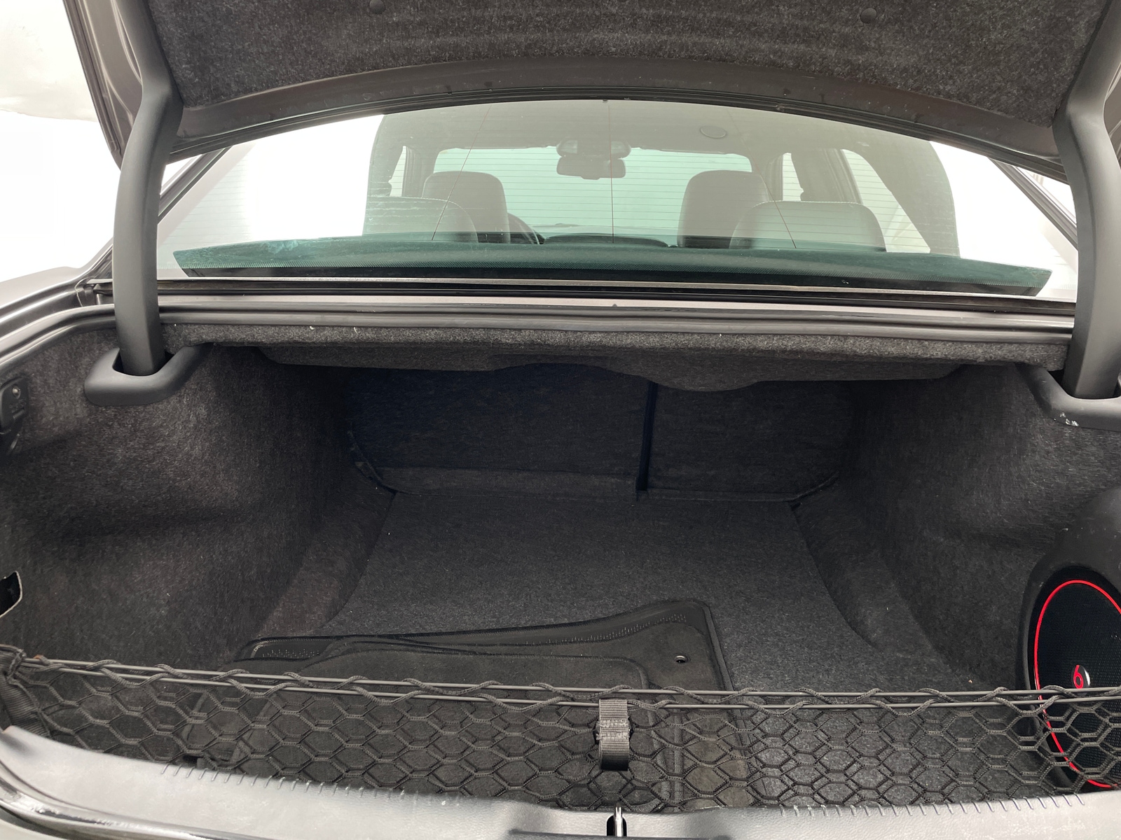 Thumbnail: 2016 Chrysler 300 - 6